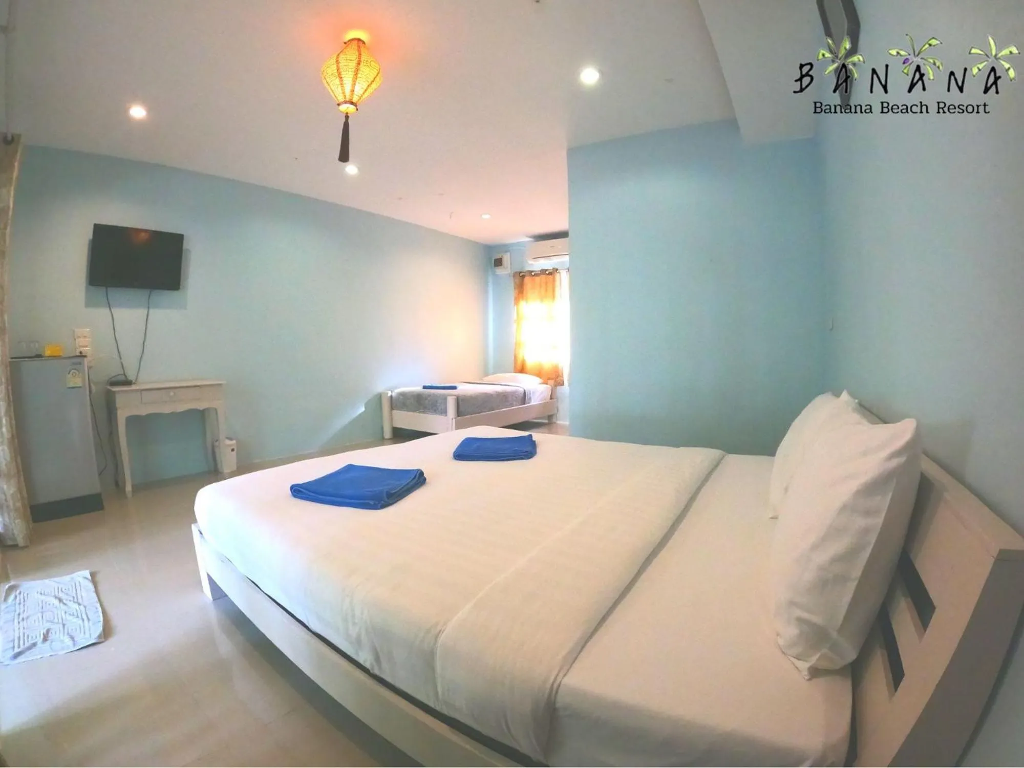 Bed in Banana Beach Resort