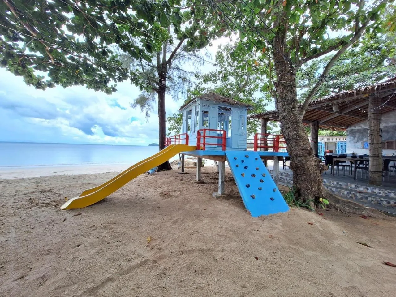Banana Beach Resort