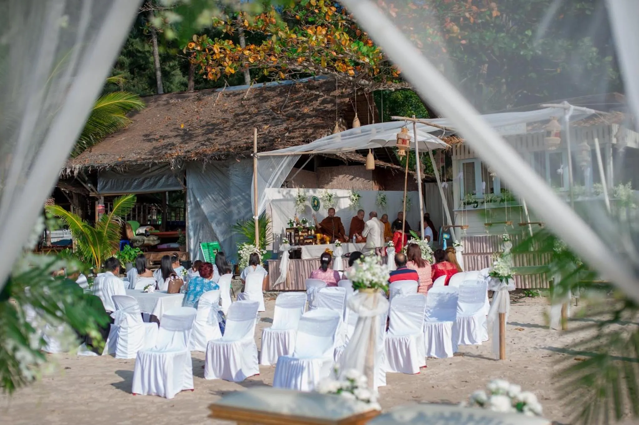 wedding in Banana Beach Resort