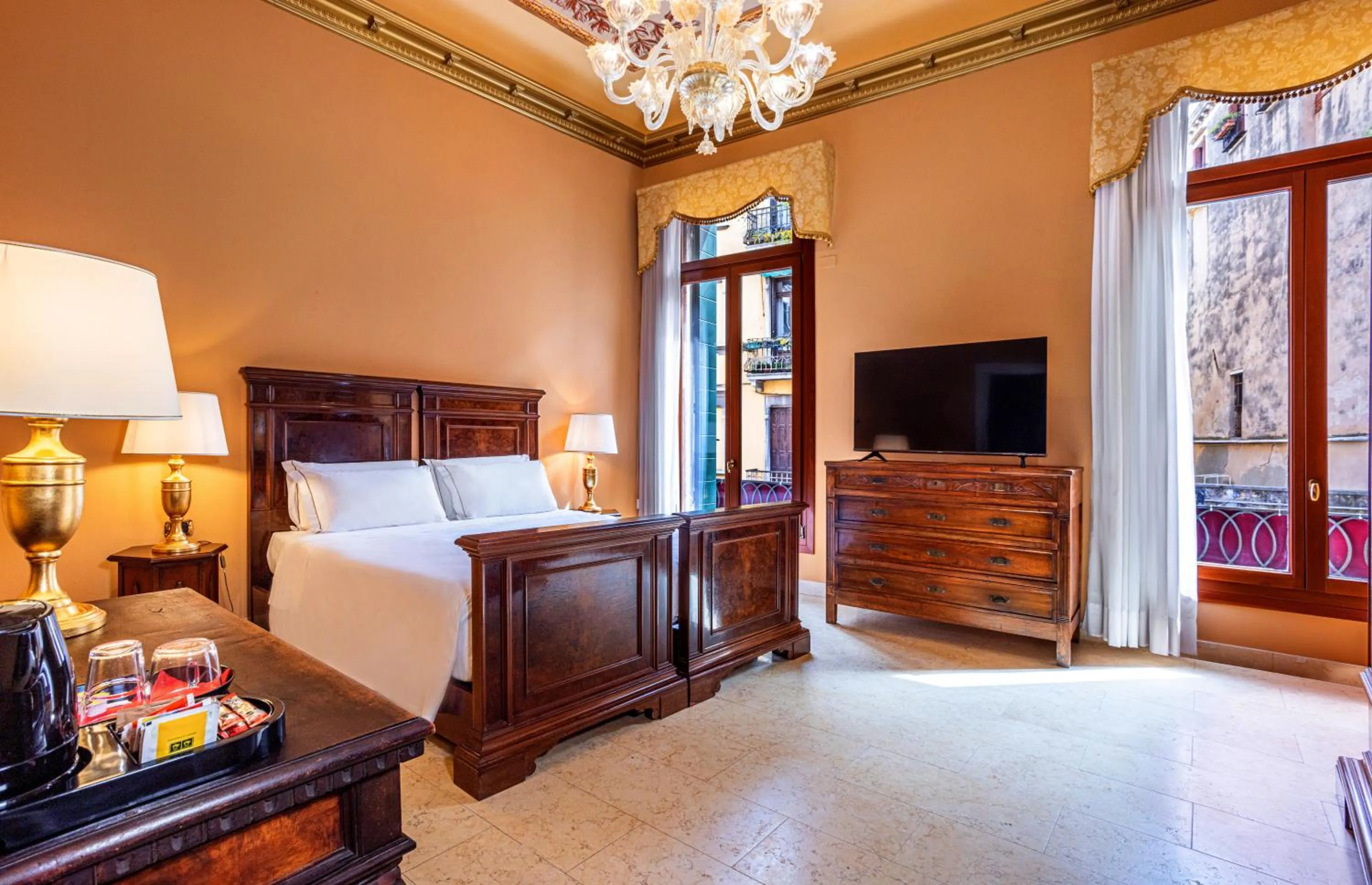 Bed in Antico Portego