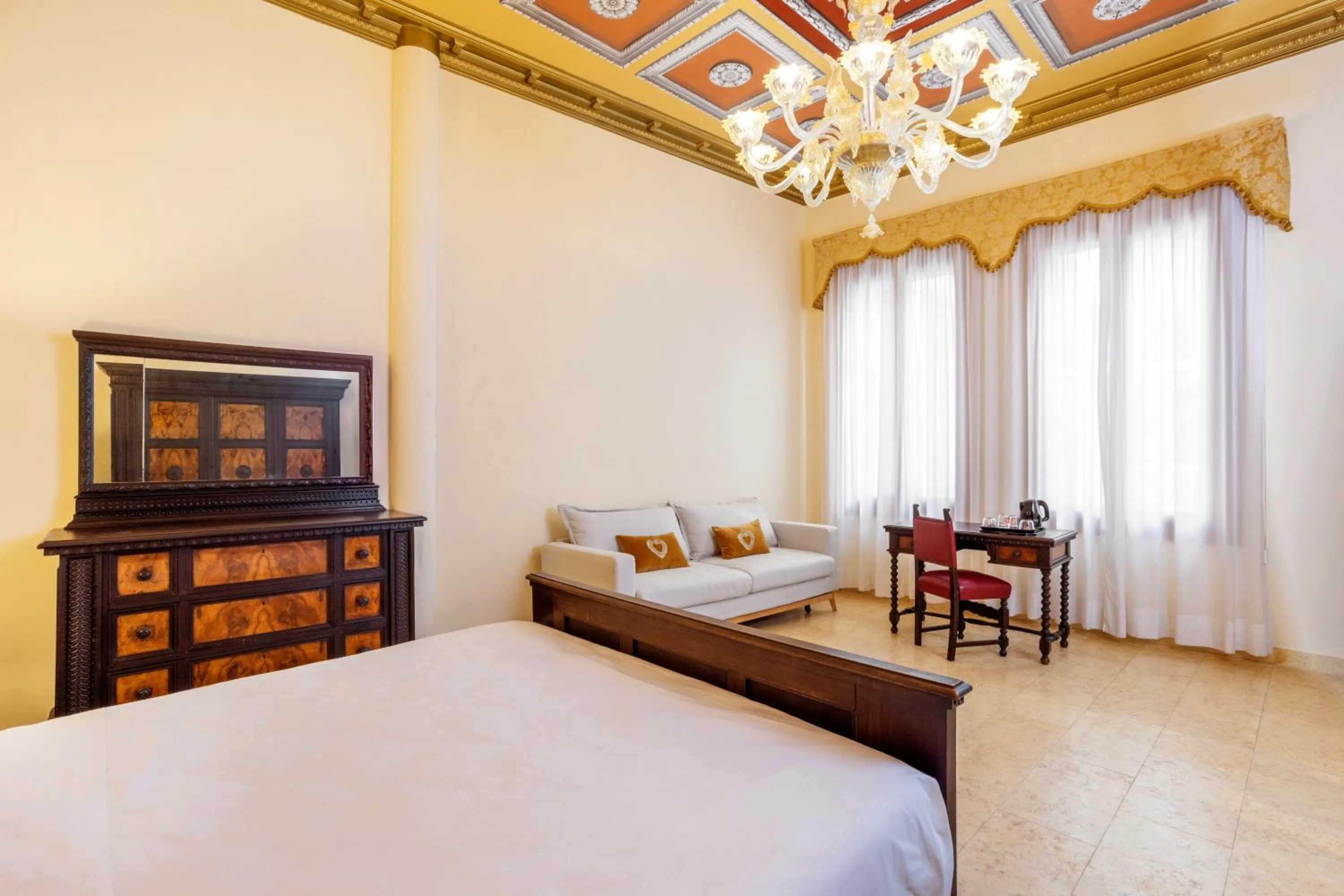 Bed in Antico Portego