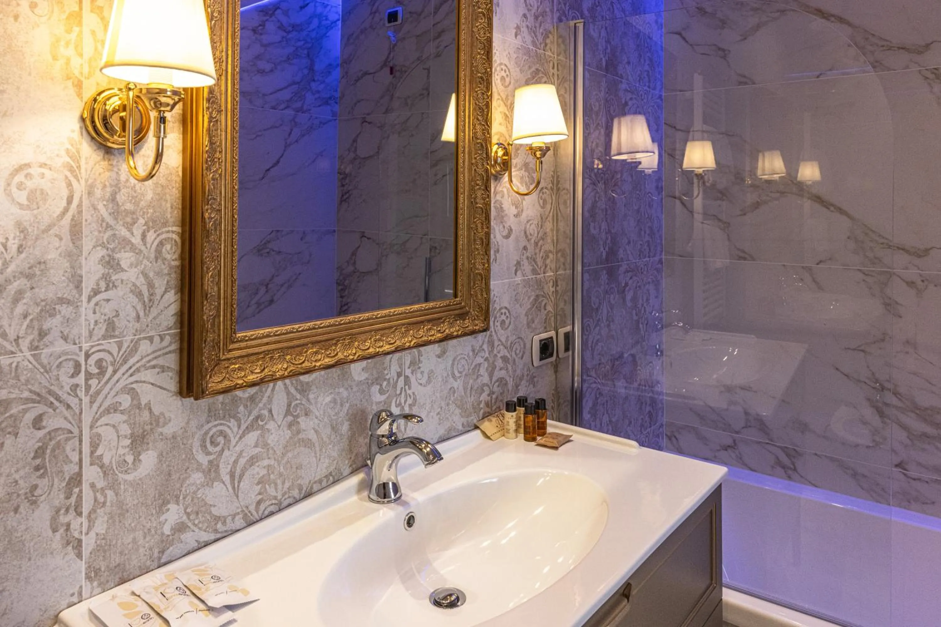 Bathroom in Antico Portego