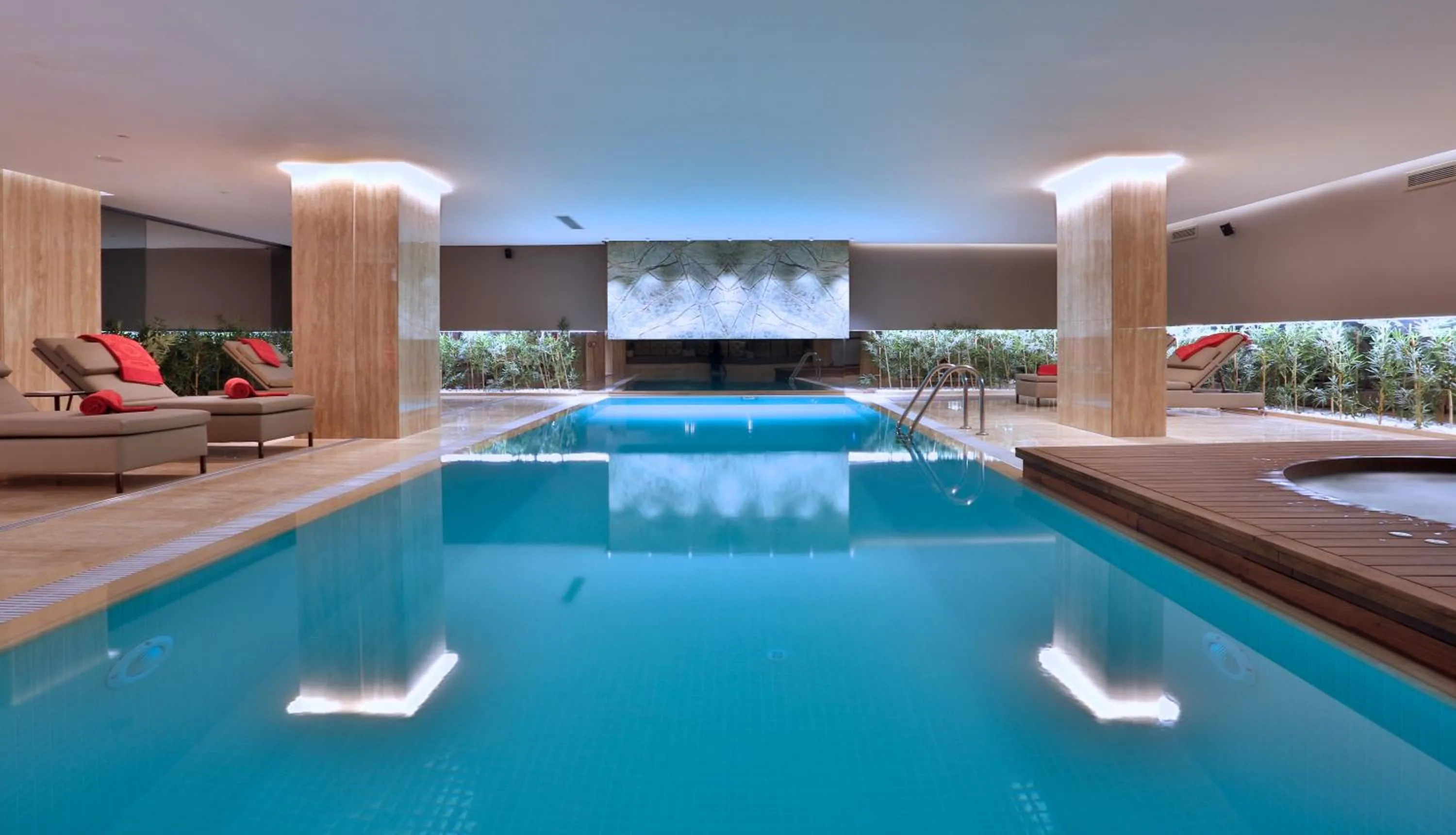 Spa and wellness centre/facilities in Dosso Dossi Hotels & SPA Downtown