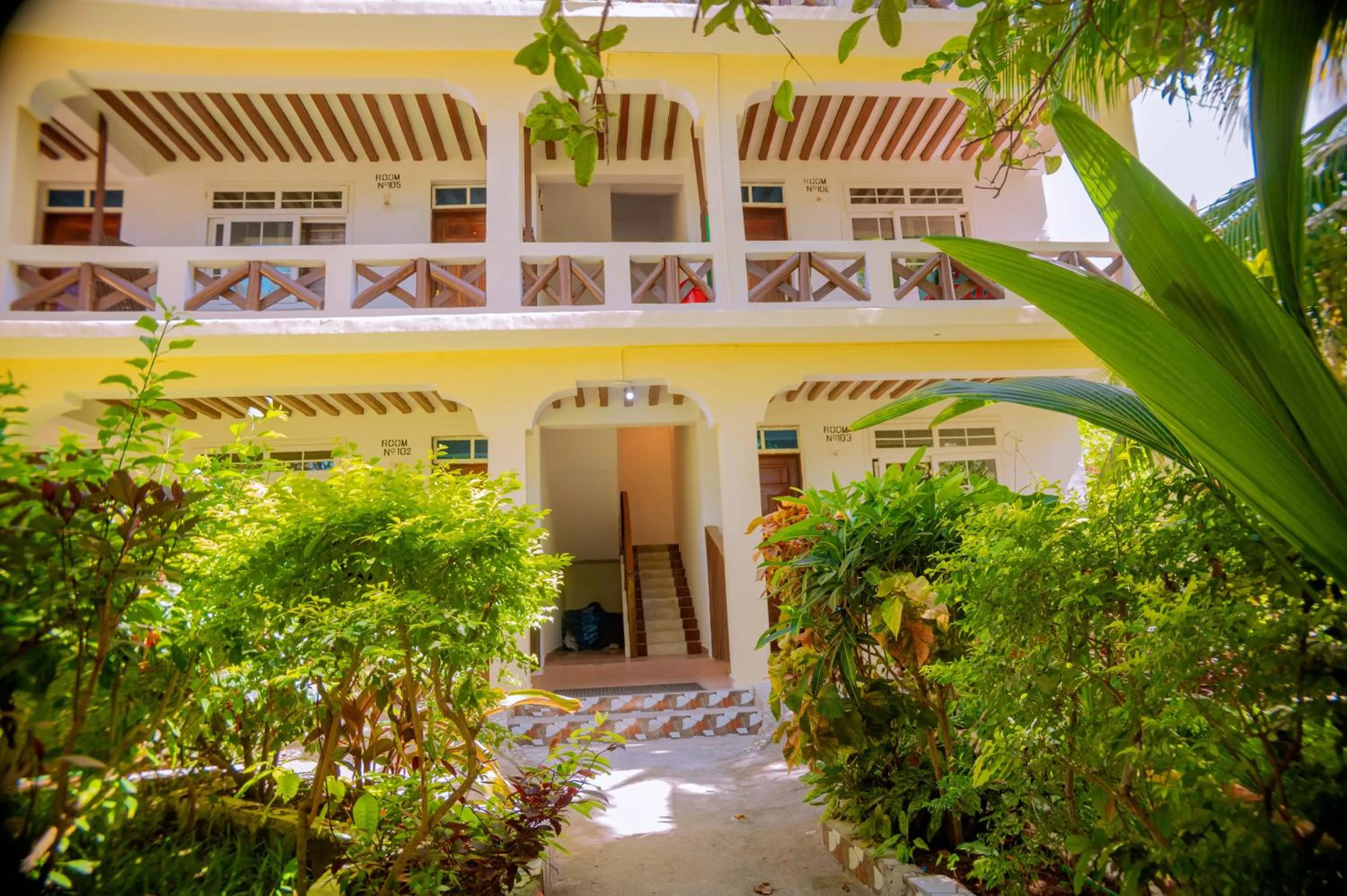 Baraka Beach Bungalows