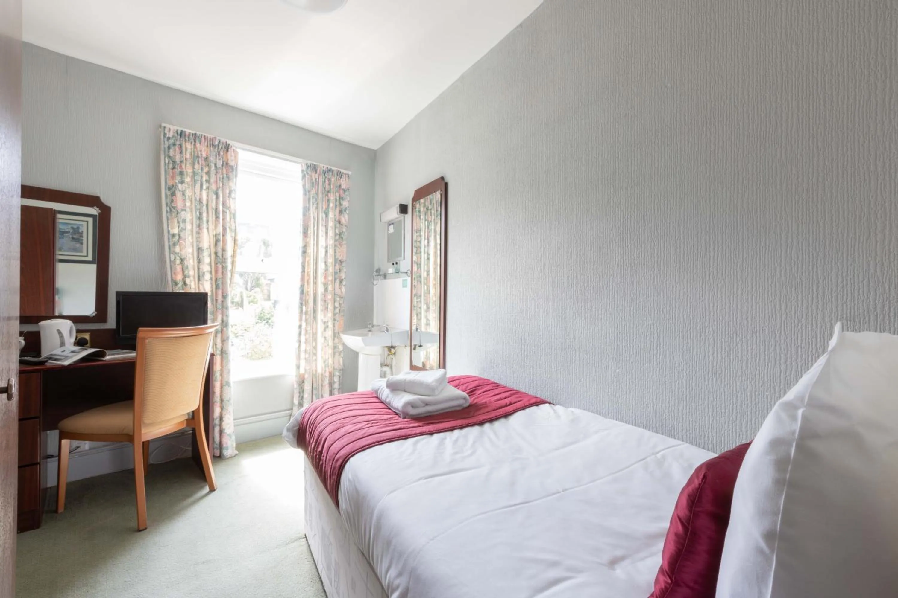 Photo of the whole room, Bed in Dilkhusa Grand Hotel by Compass Hospitality