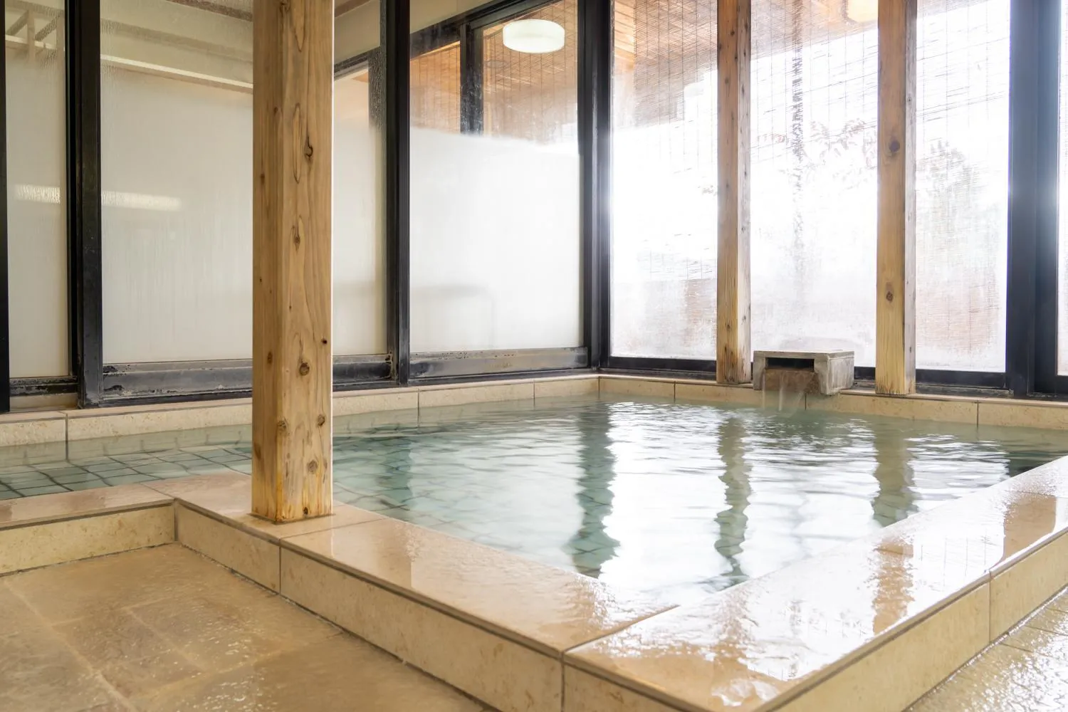 Public Bath in Hosonokan