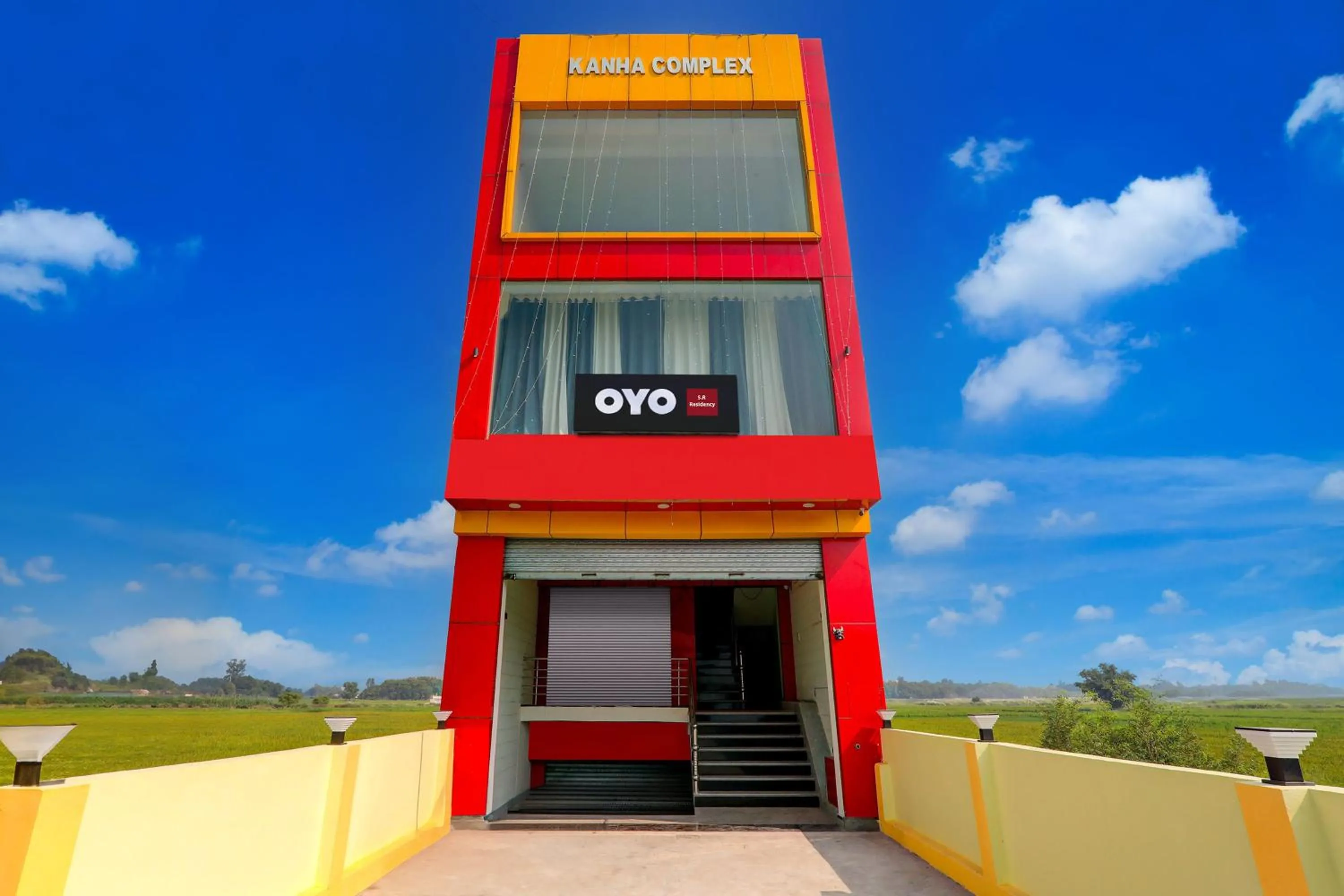 Facade/entrance in Hotel O SR Residency