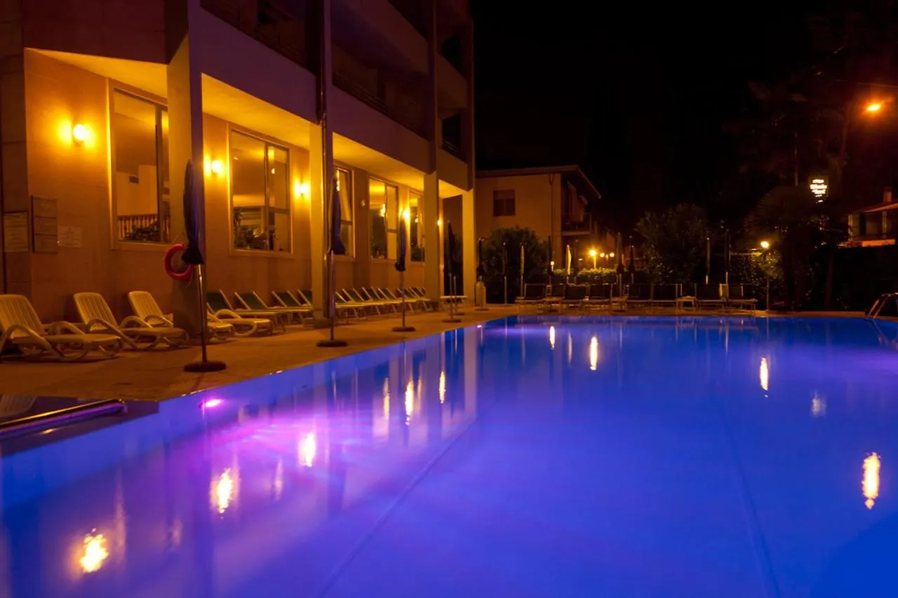 Hotel Idania