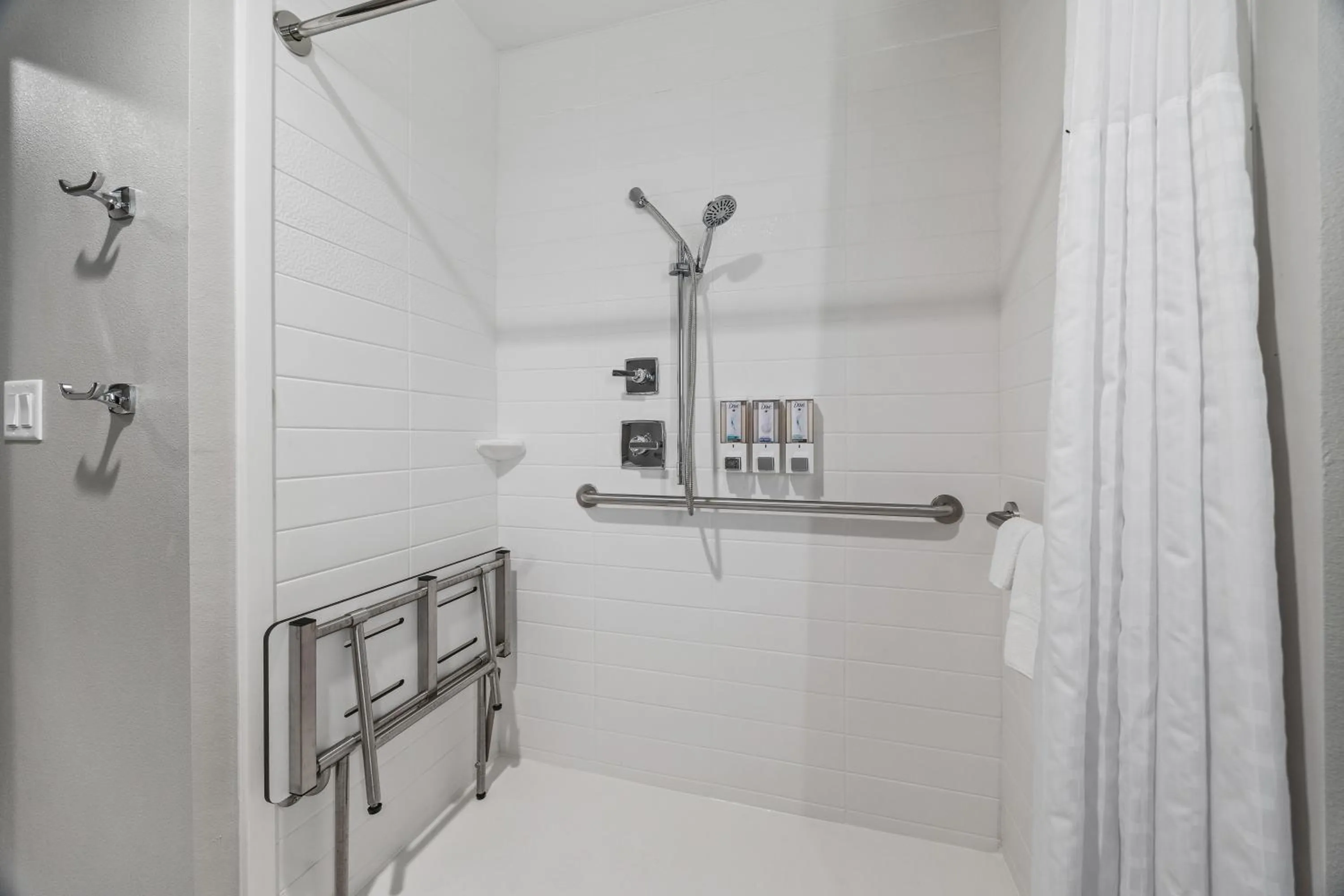 acessibility, Bed in La Quinta Inn & Suites by Wyndham La Habra