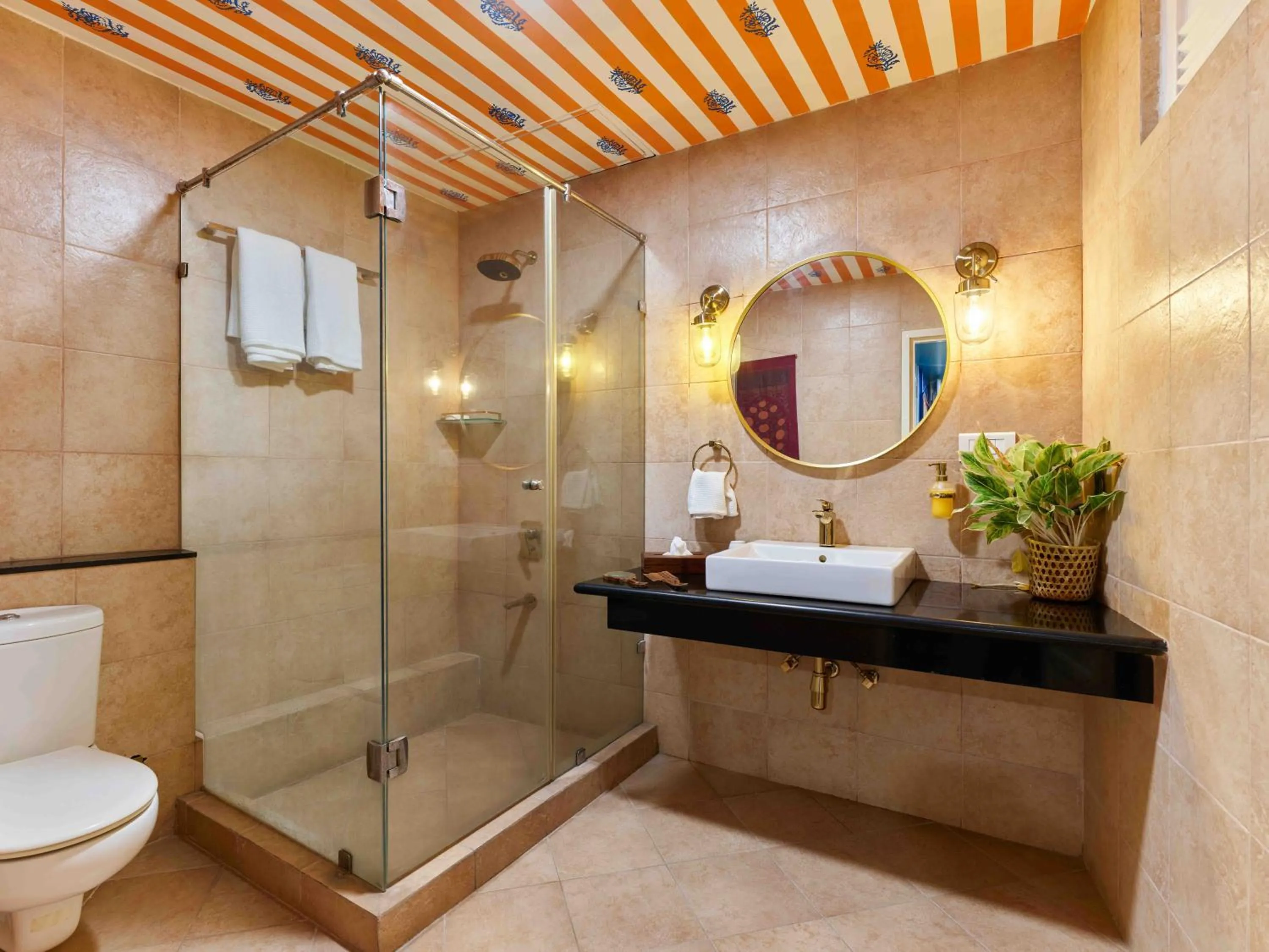 Bathroom in juSTa Diwans Bungalow