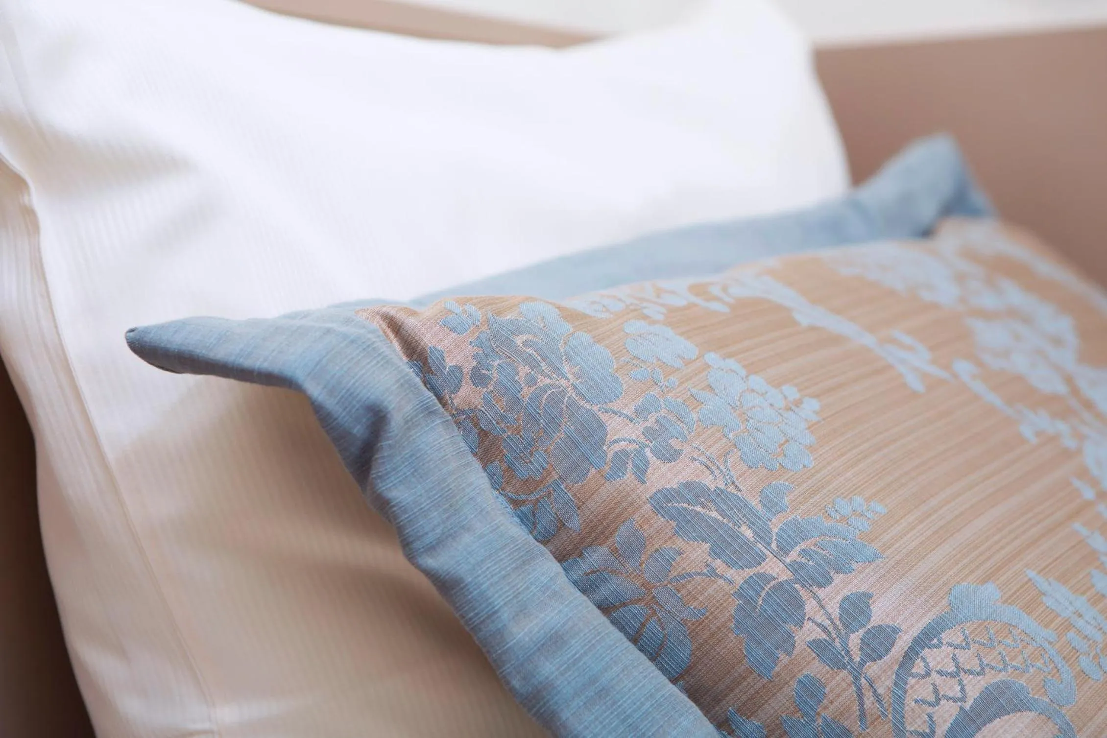 Bed in CityHotel am McKeePlatz