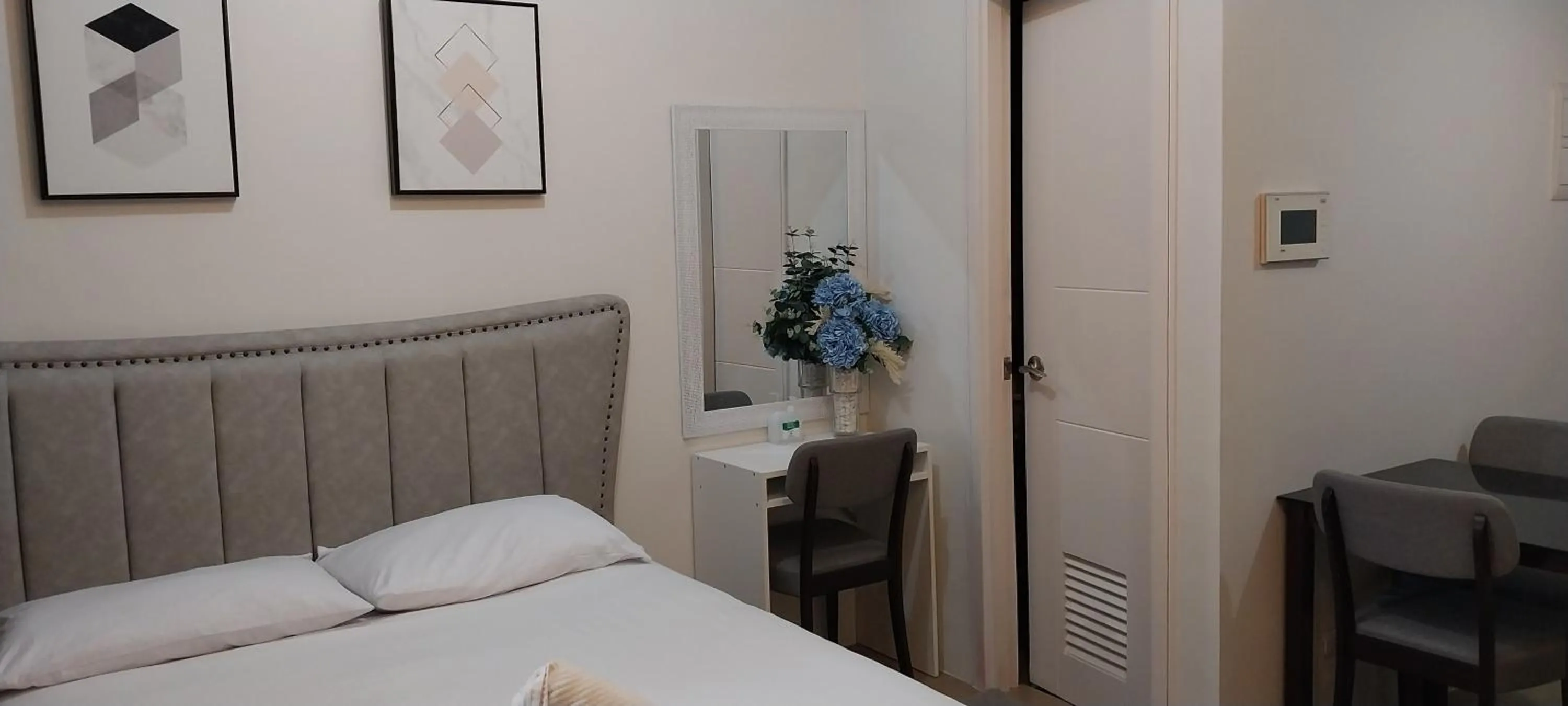 Bed in 150 Newport Blvd Condotel near T3 by Alps