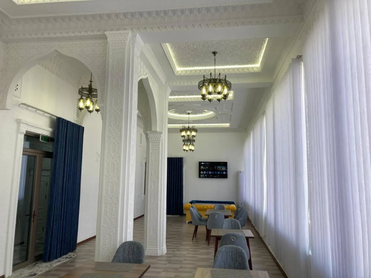 TV and multimedia in Zehra Hotel