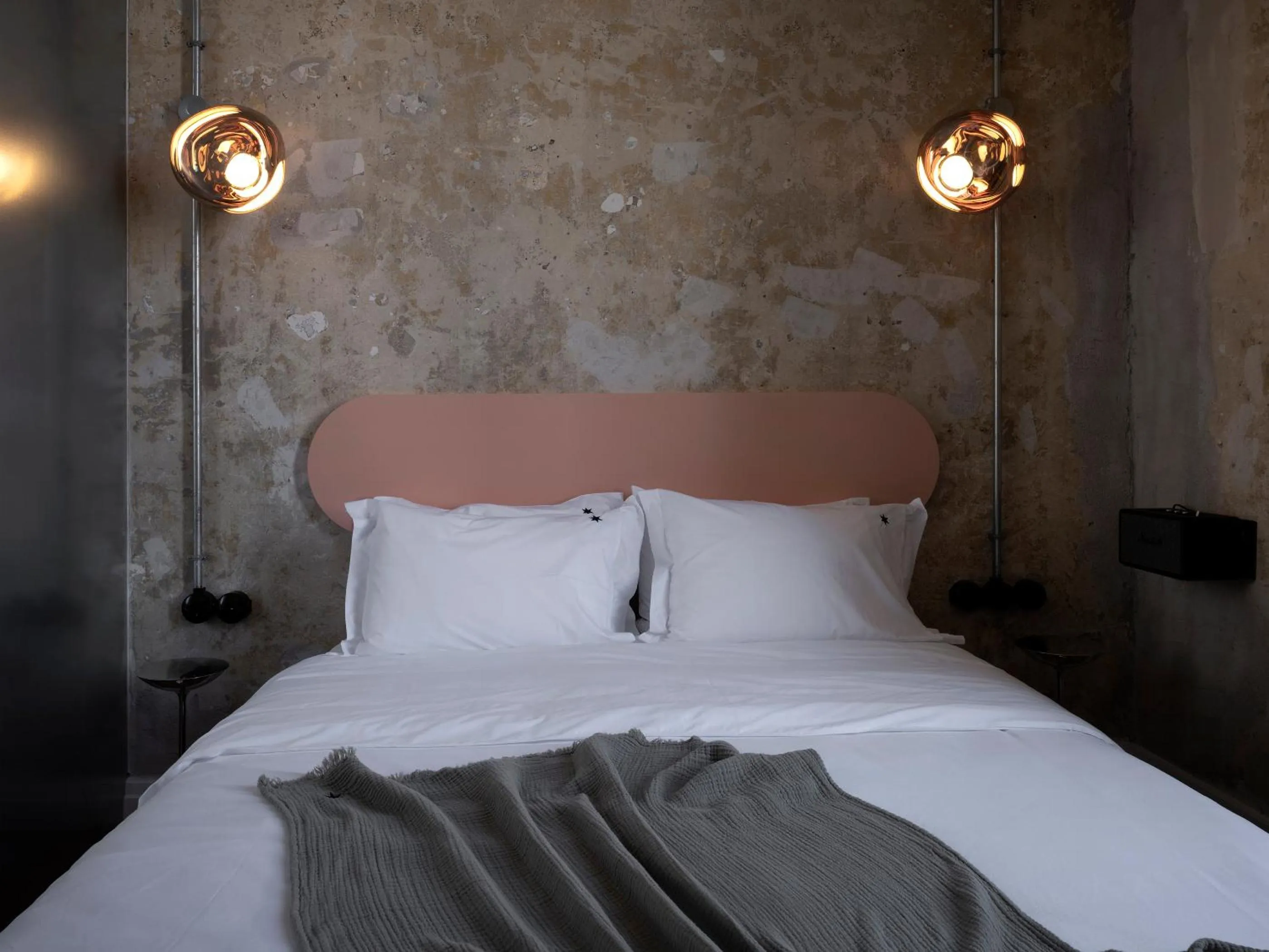 Bed in Hipsters Hotel