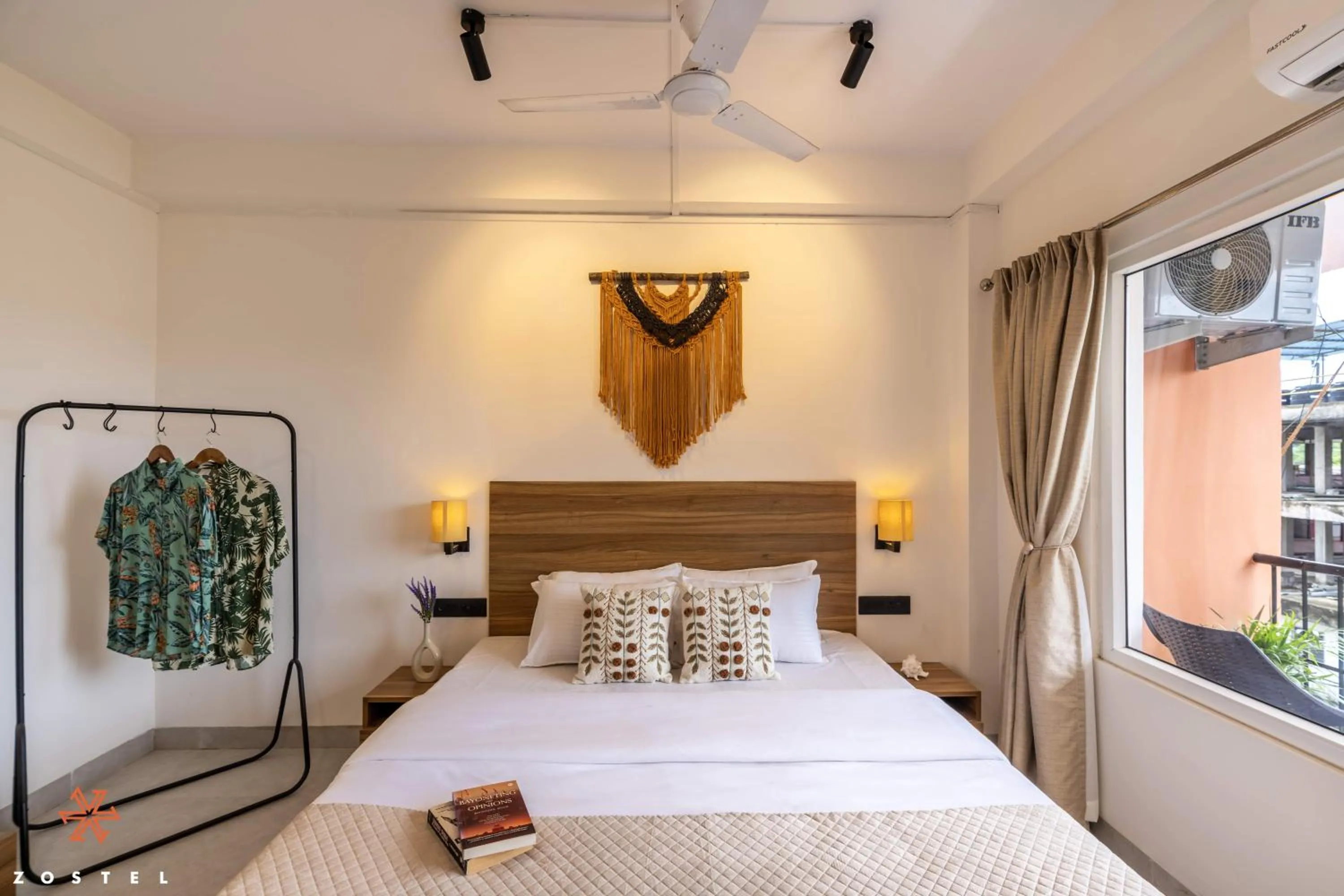 Bed in Zostel Port Blair