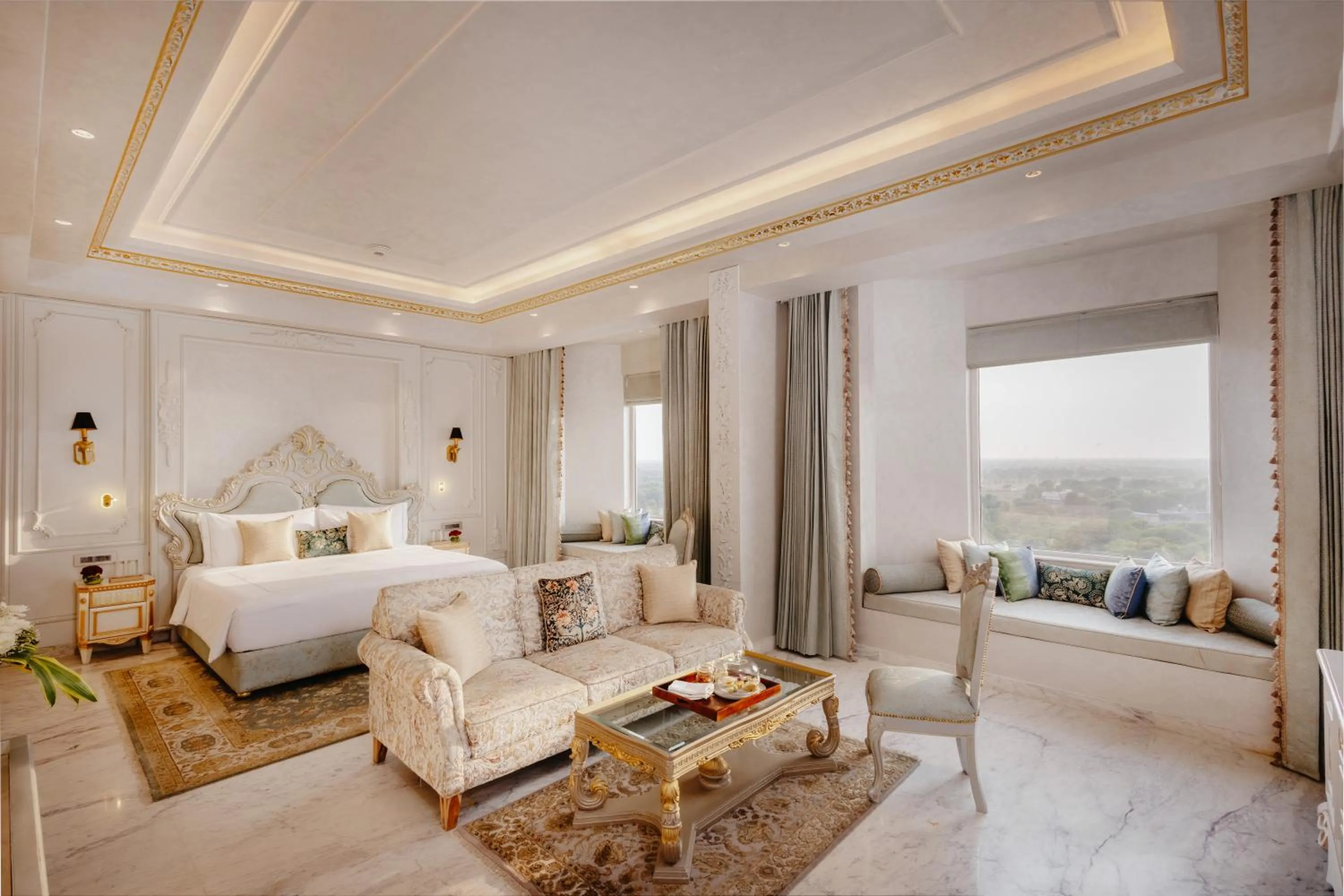 Bedroom, Bed in Anantara Jewel Bagh Jaipur