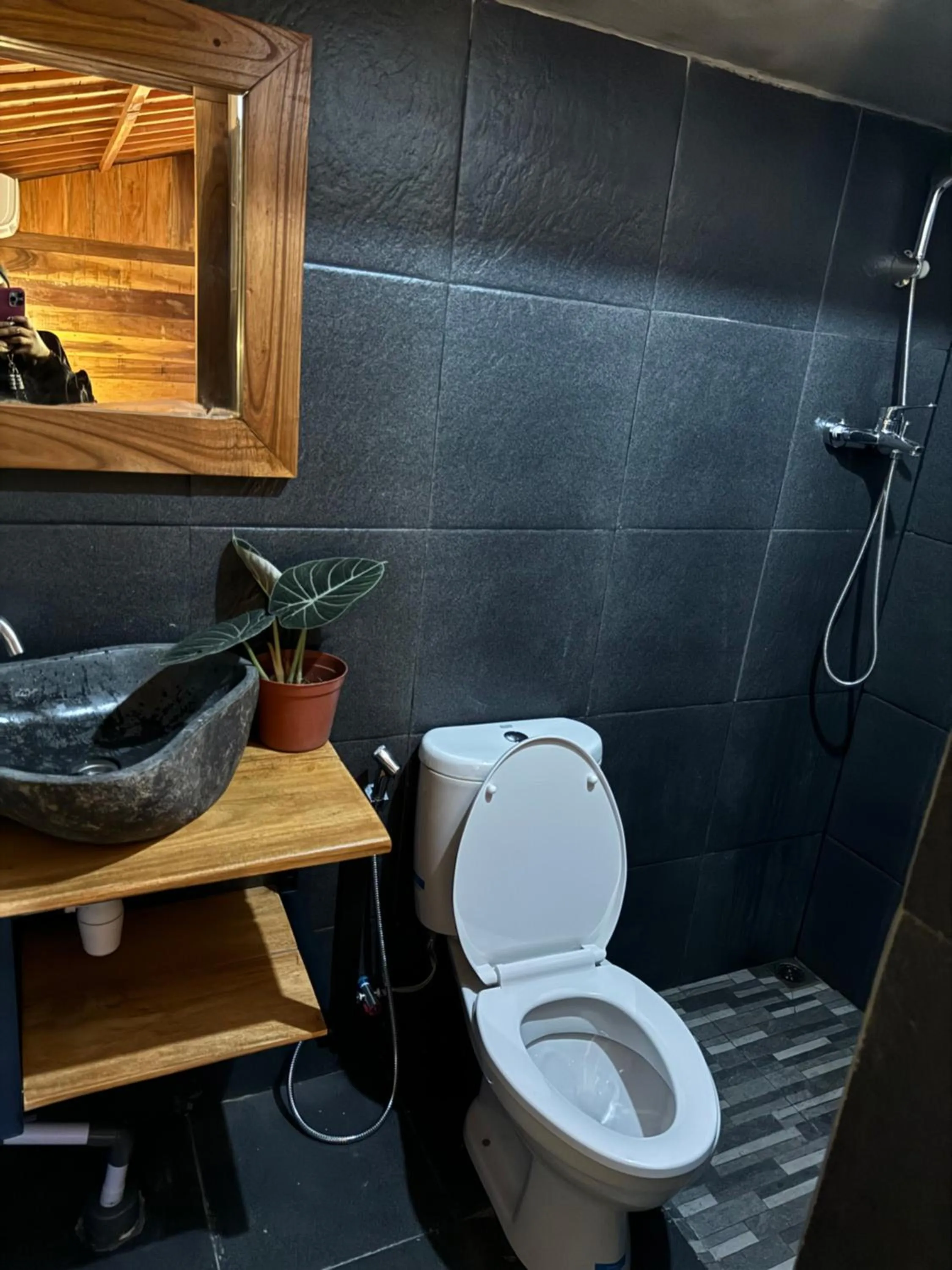Toilet in Oemah Kangin Homestay