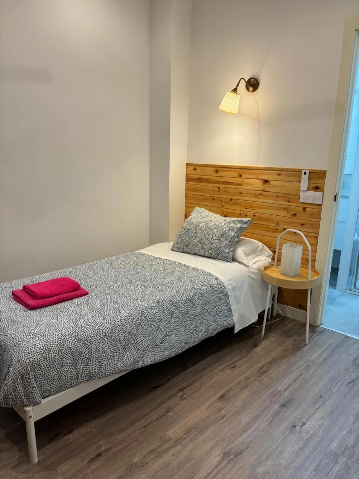 Bedroom, Bed in Hostal Goyal Pizarro