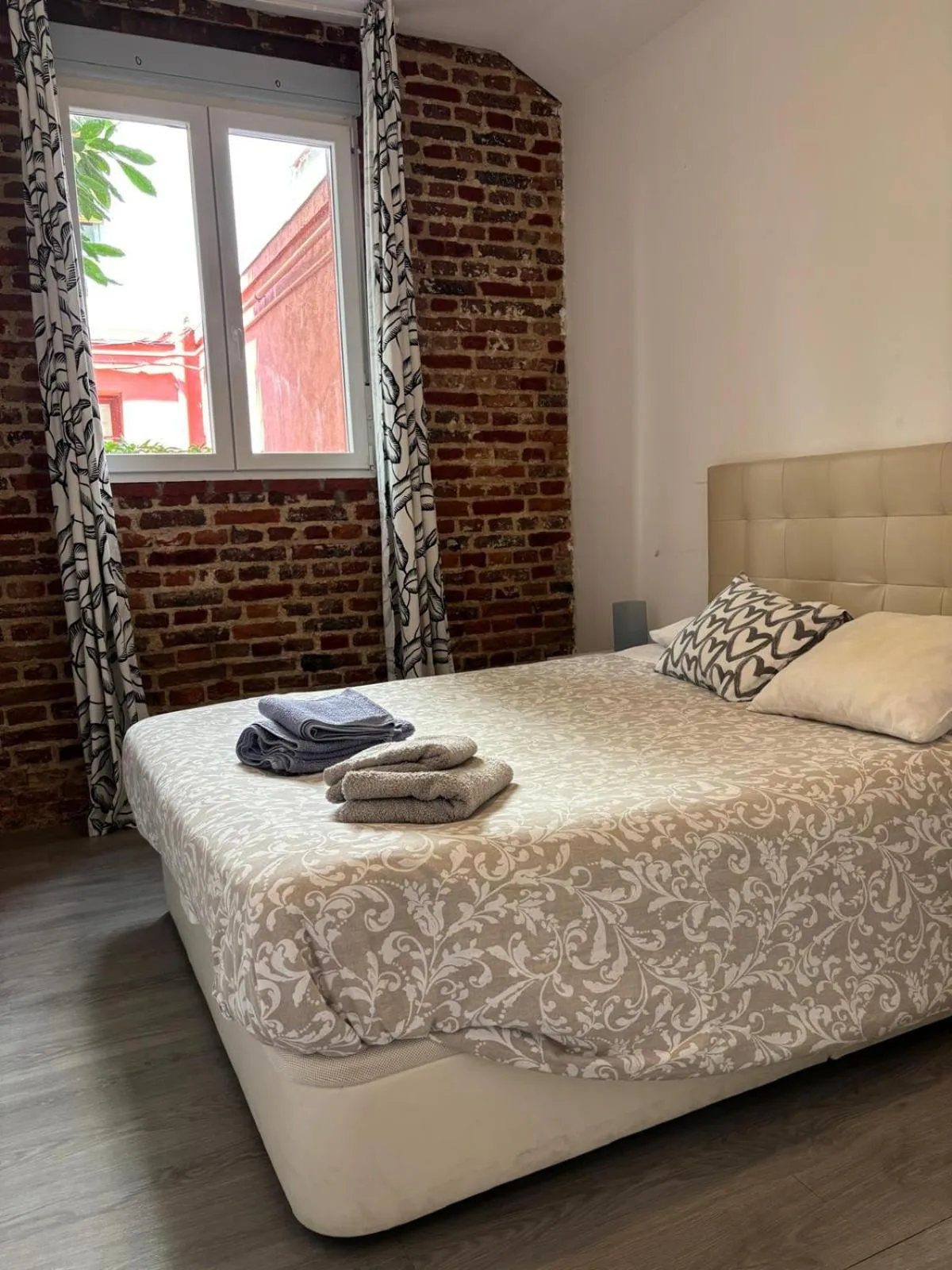 Photo of the whole room, Bed in Hostal Goyal Pizarro