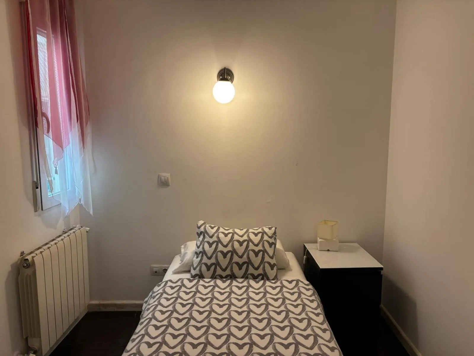 Bed in Hostal Goyal Pizarro