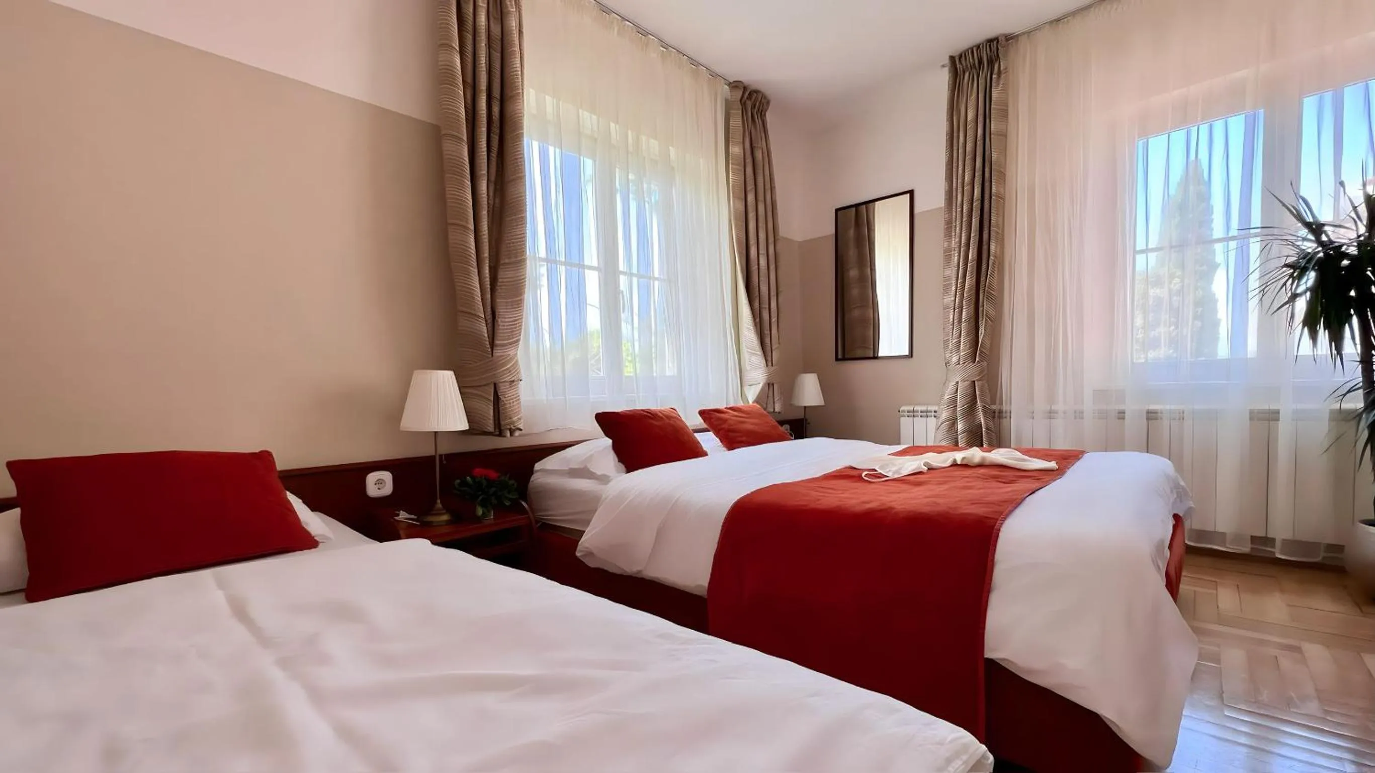 Bed in Villa Valdepian Apartments