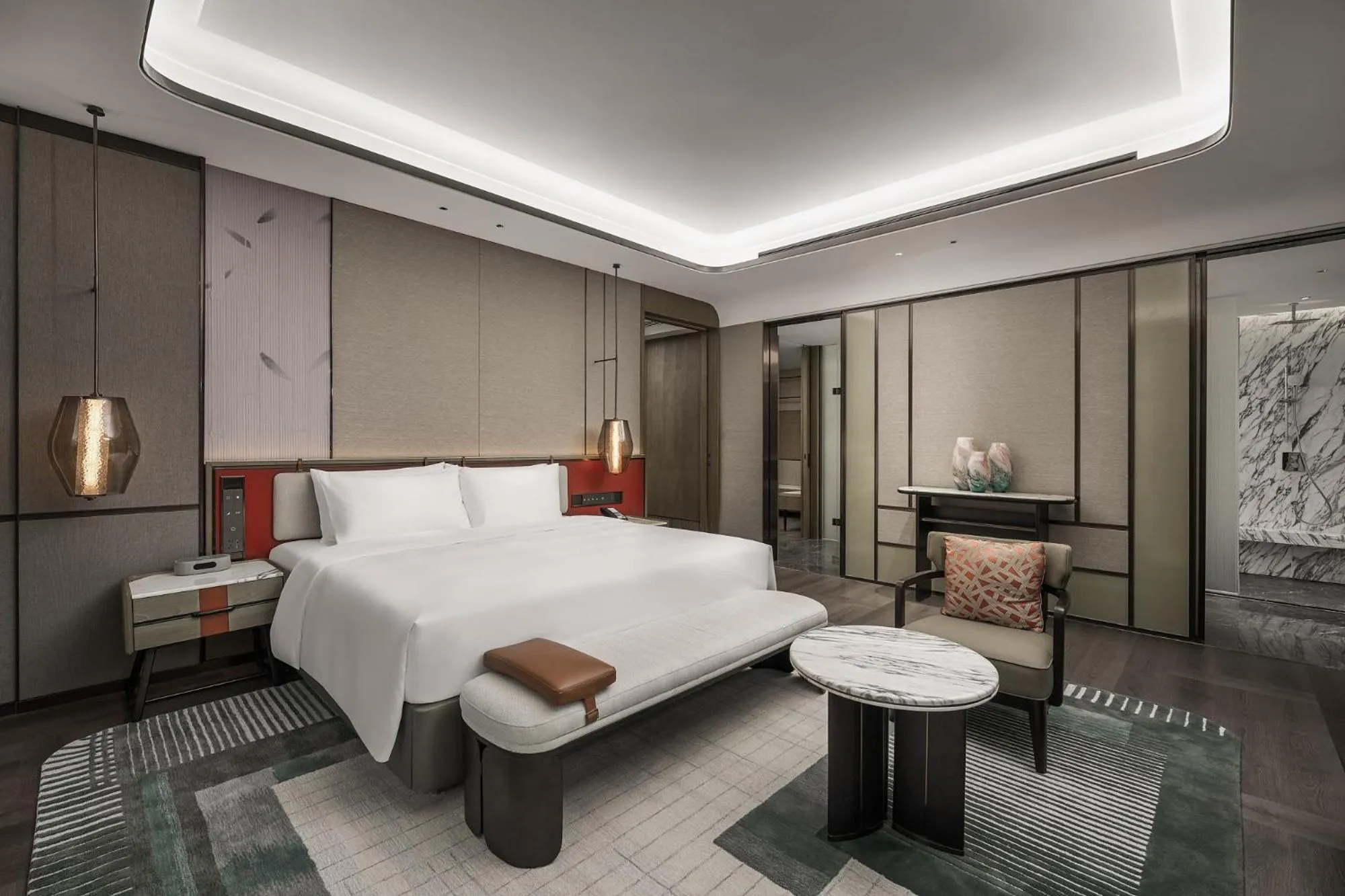 Bed in HUALUXE Chongqing Science Hall