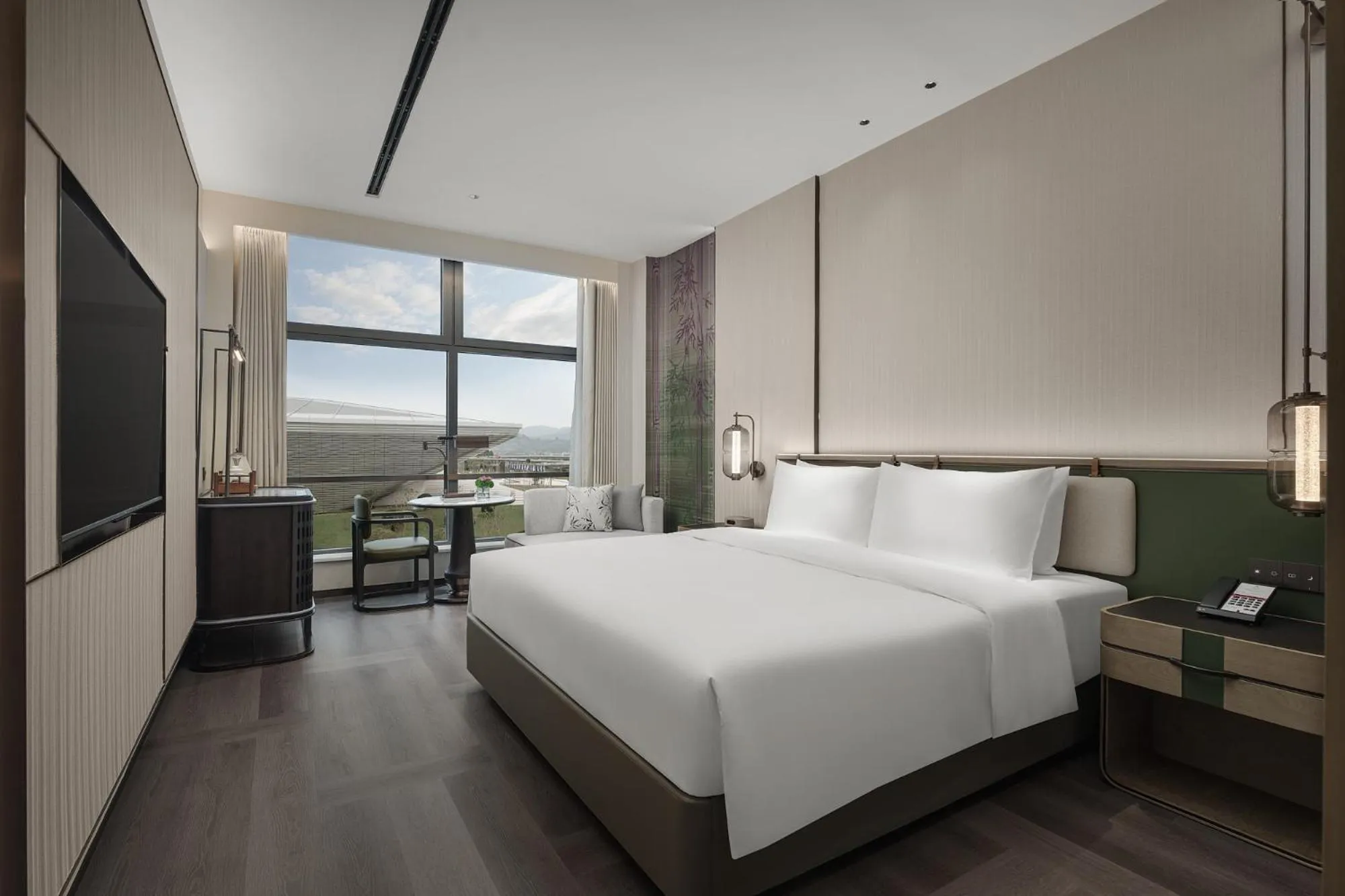 Bed in HUALUXE Chongqing Science Hall