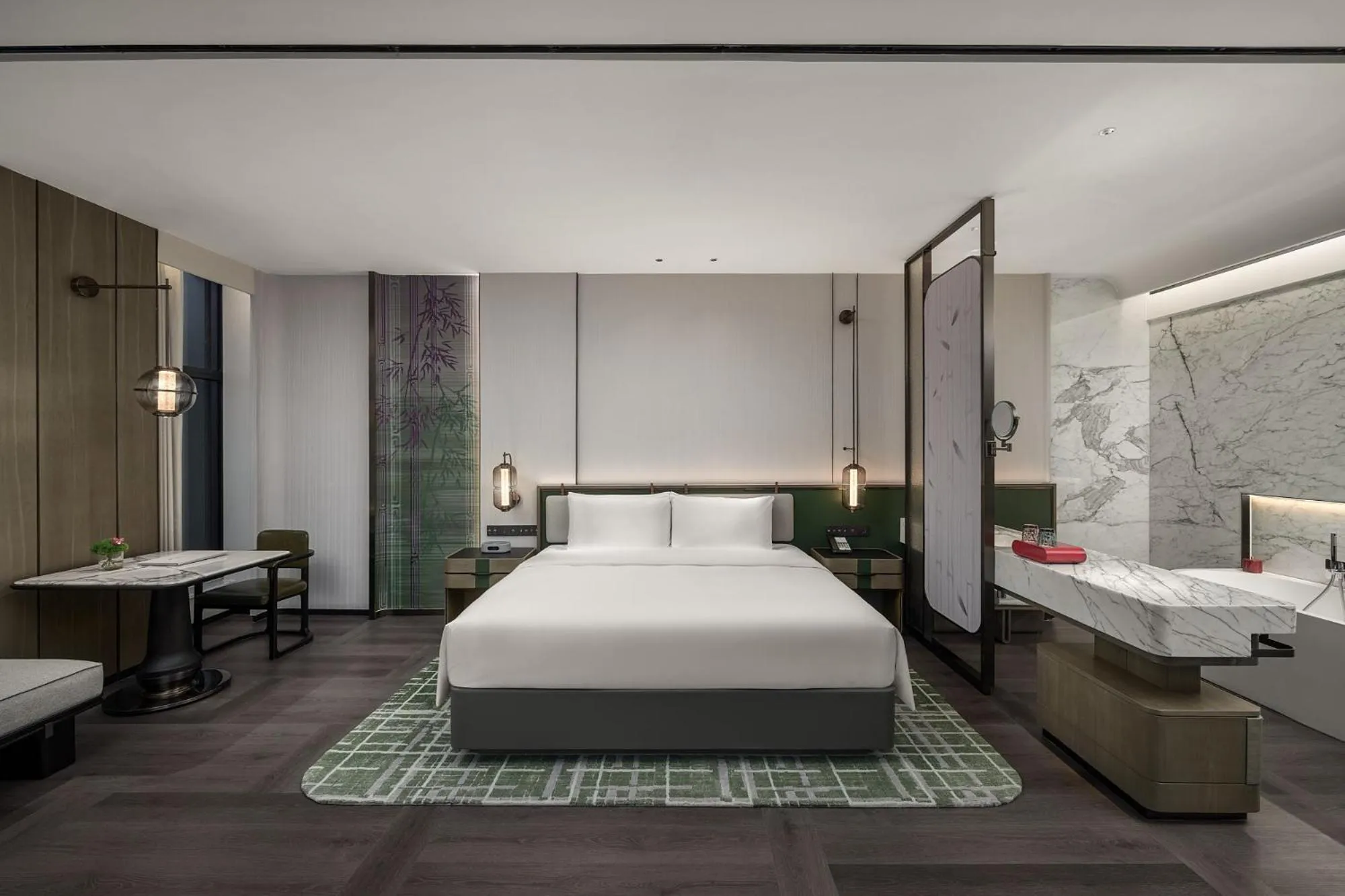 Bedroom, Bed in HUALUXE Chongqing Science Hall