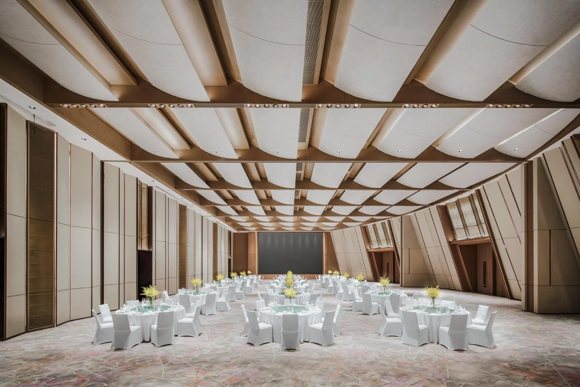 Banquet/Function facilities in HUALUXE Chongqing Science Hall
