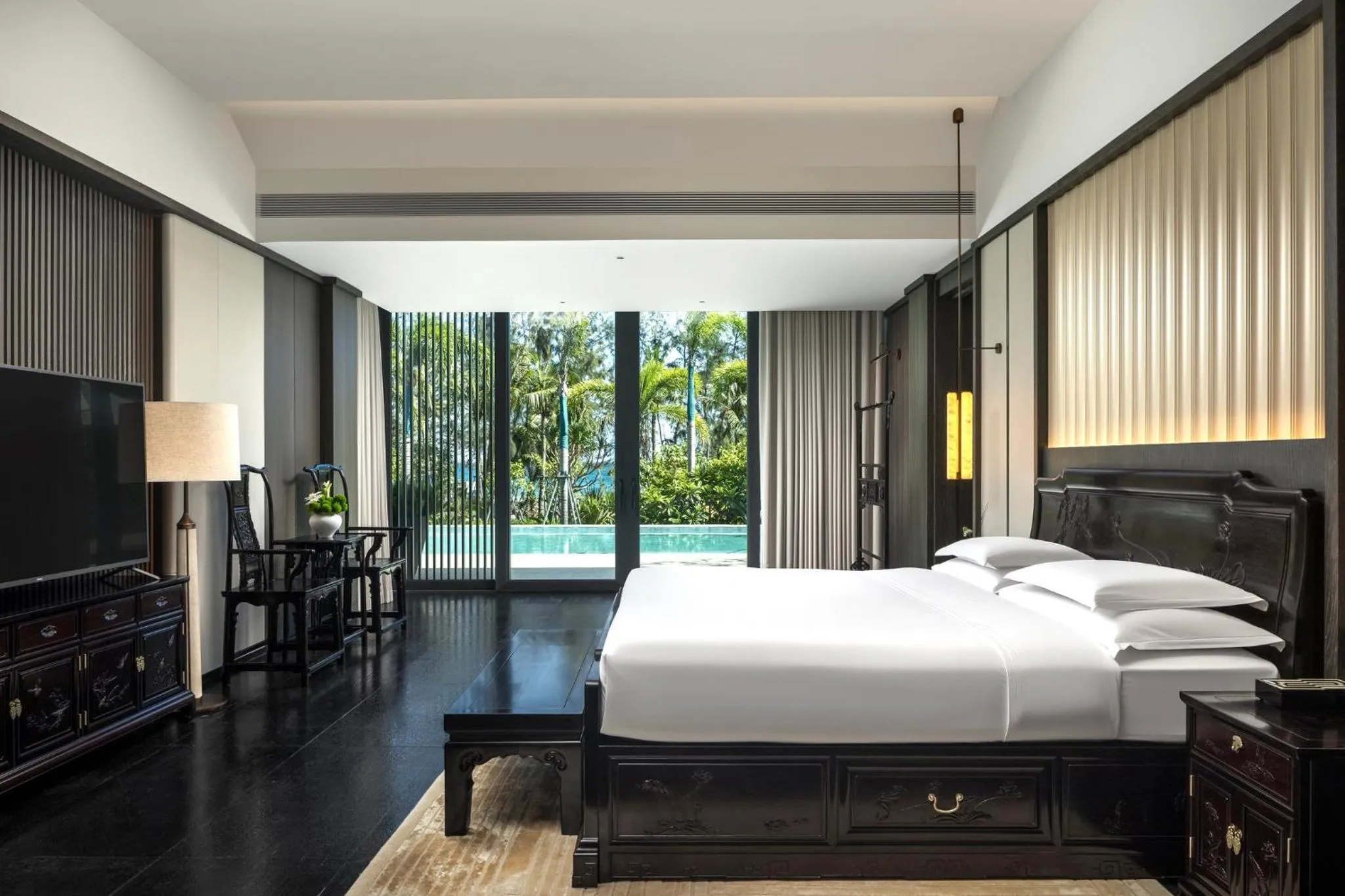 Photo of the whole room, Bed in Kimpton Aqeos Hainan by IHG