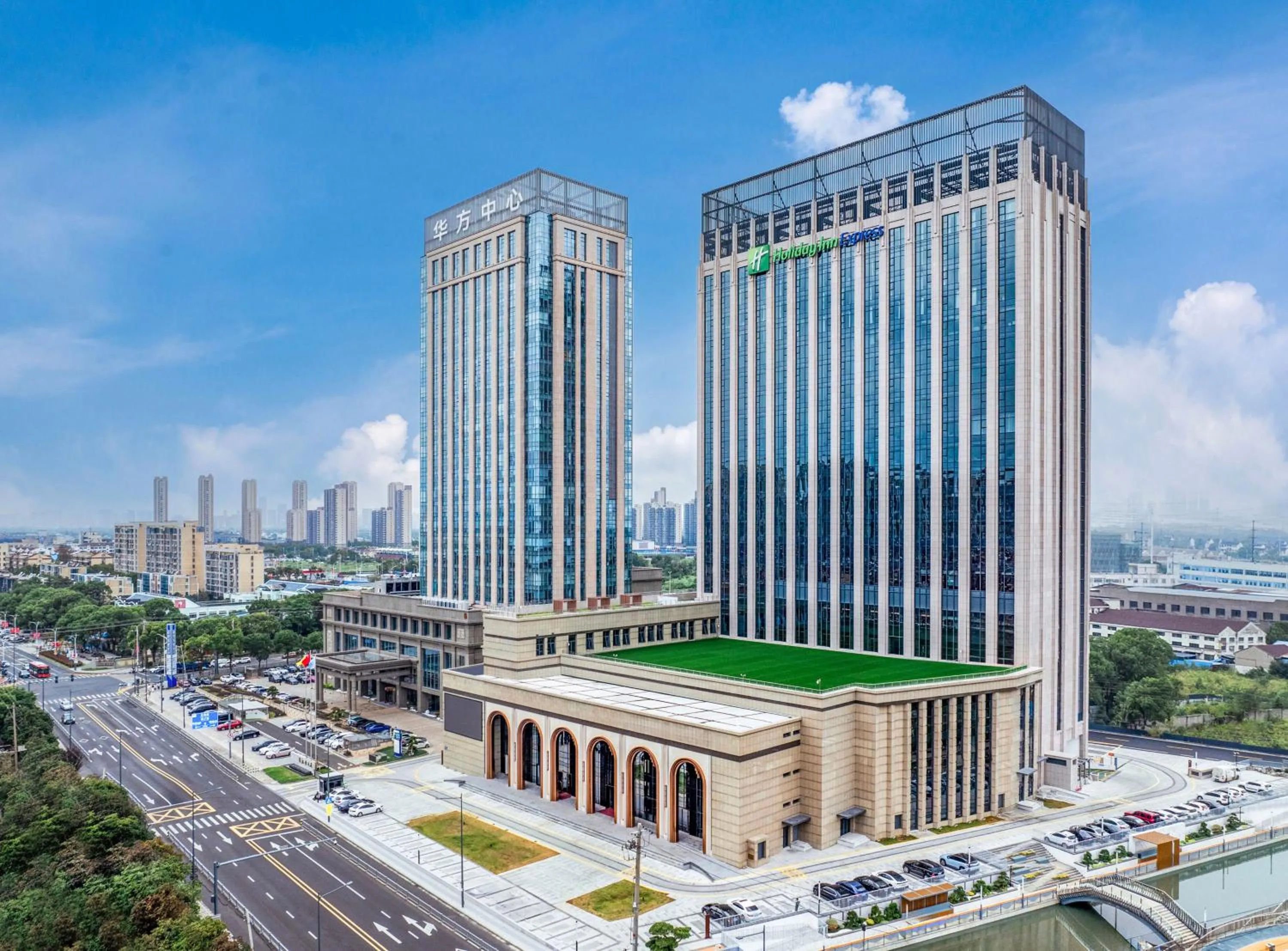 Property building in Holiday Inn Express Wuxi Xishan by IHG