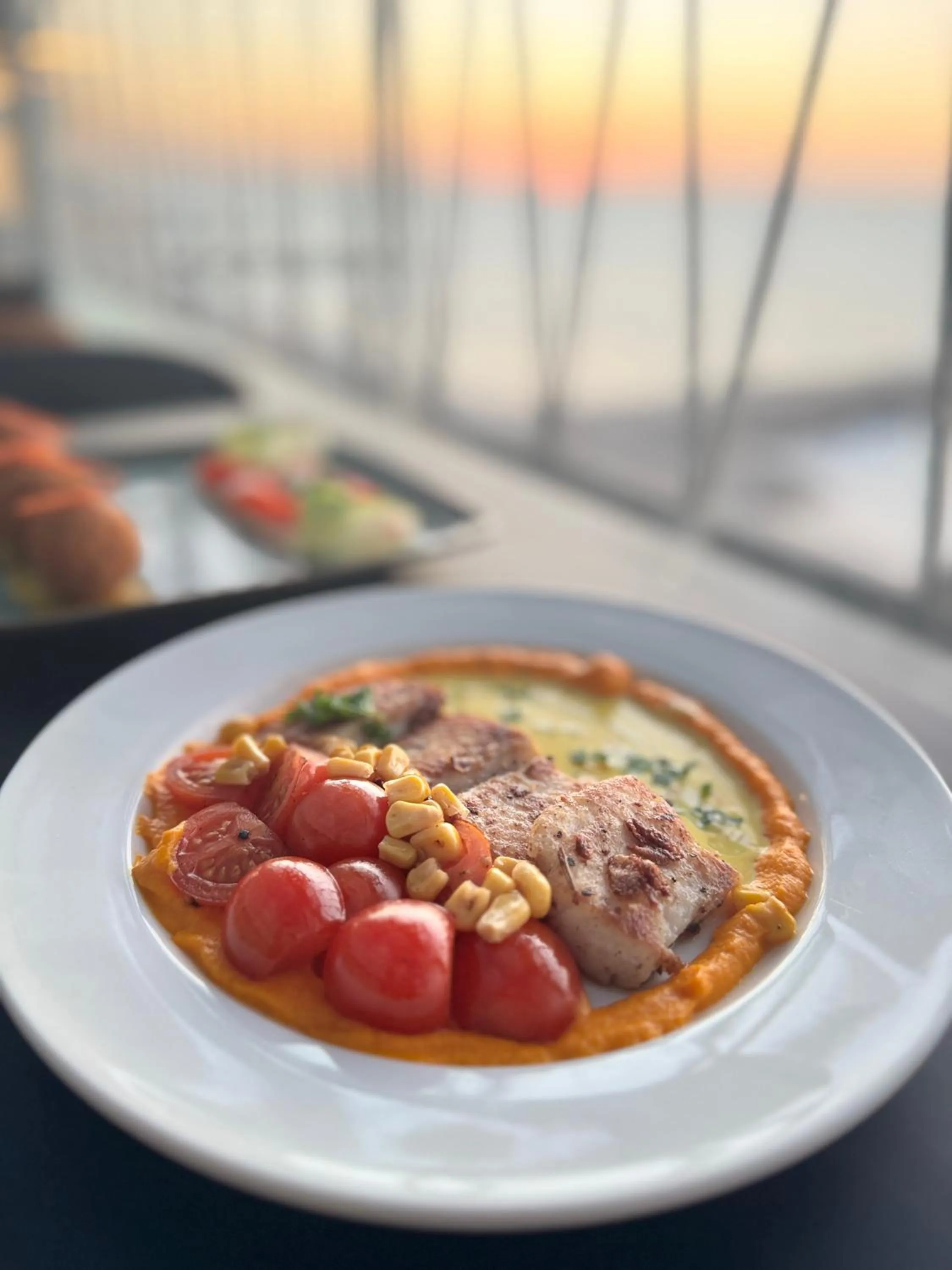 Restaurant/places to eat in Claridge Star Hotel