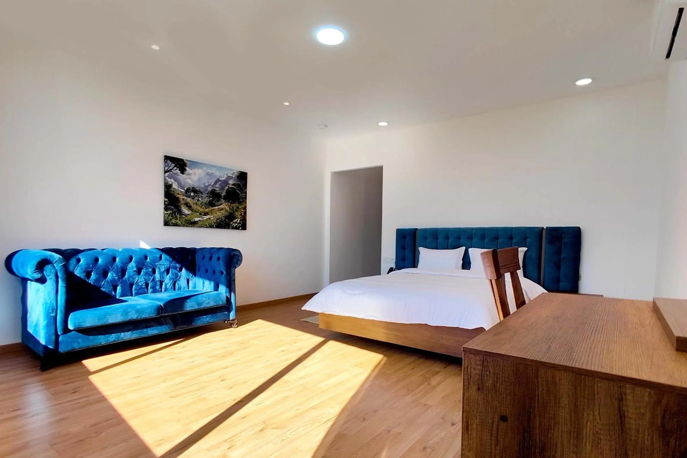 Bedroom, Bed in Villa Mirasol Hotel