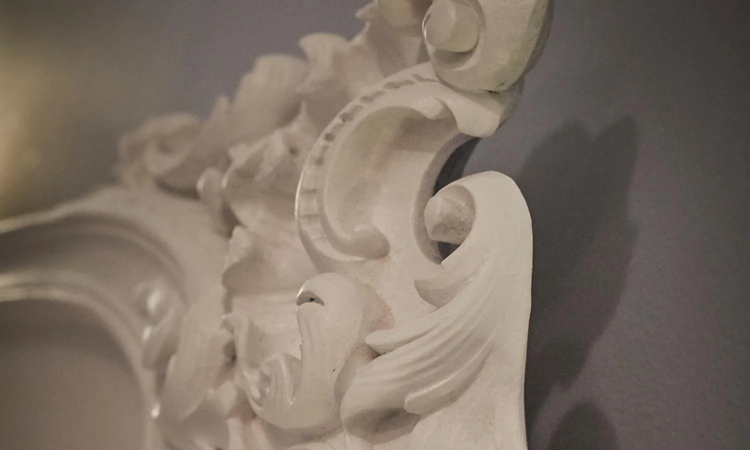 Decorative detail in La Maison Bleue de Roubaix