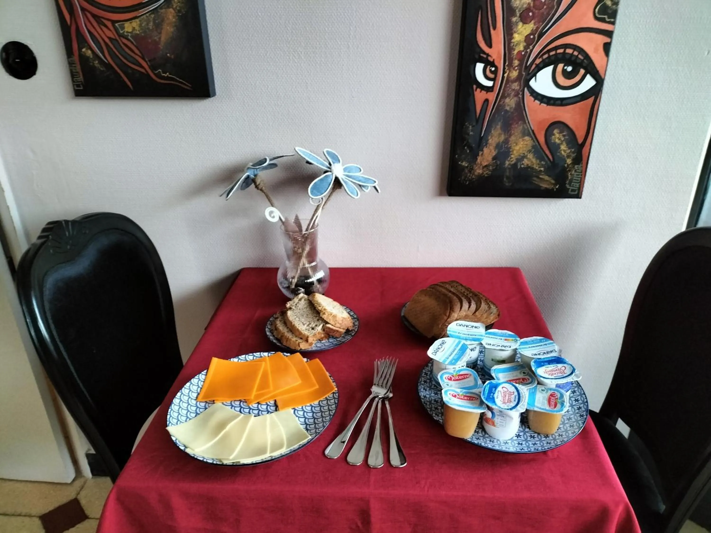 Breakfast in La Maison Bleue de Roubaix