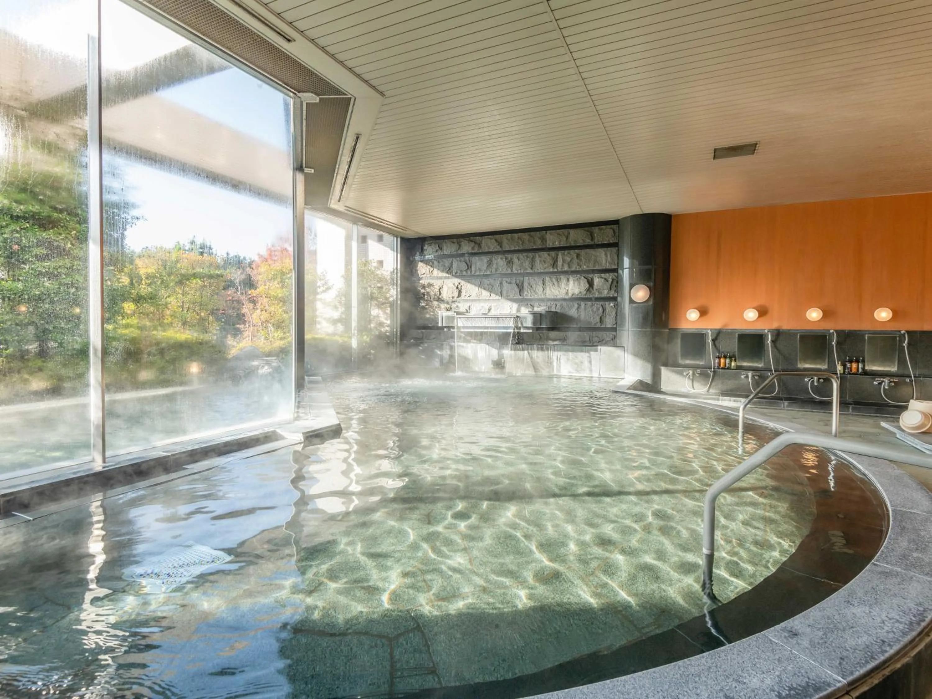 Hot Spring Bath in Hotel Kasugai