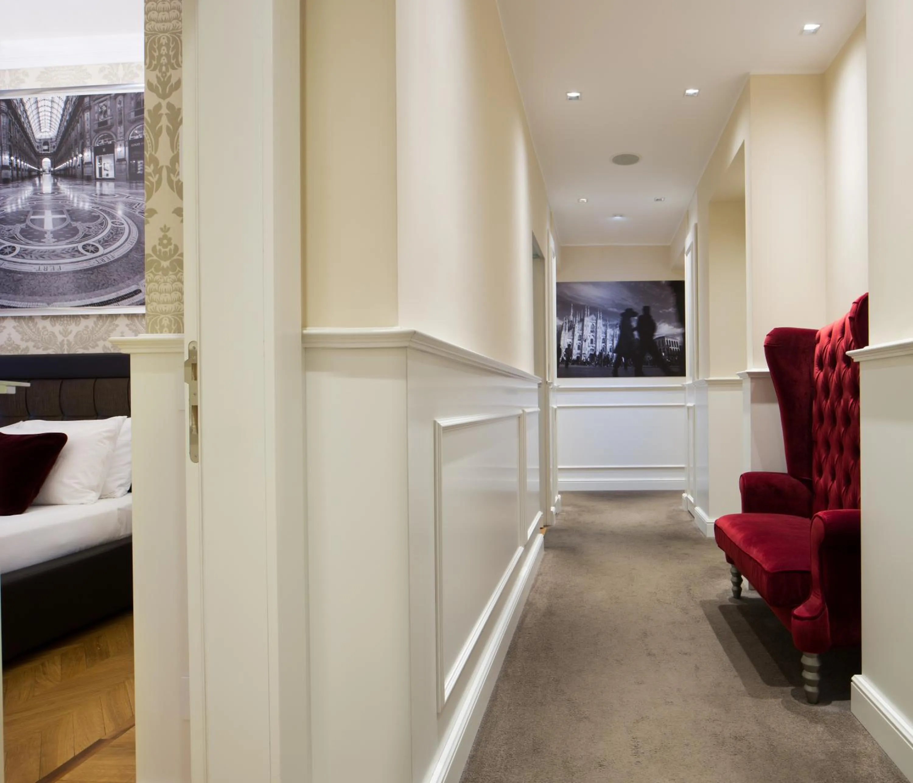 Decorative detail, Bed in Duomo Rooms