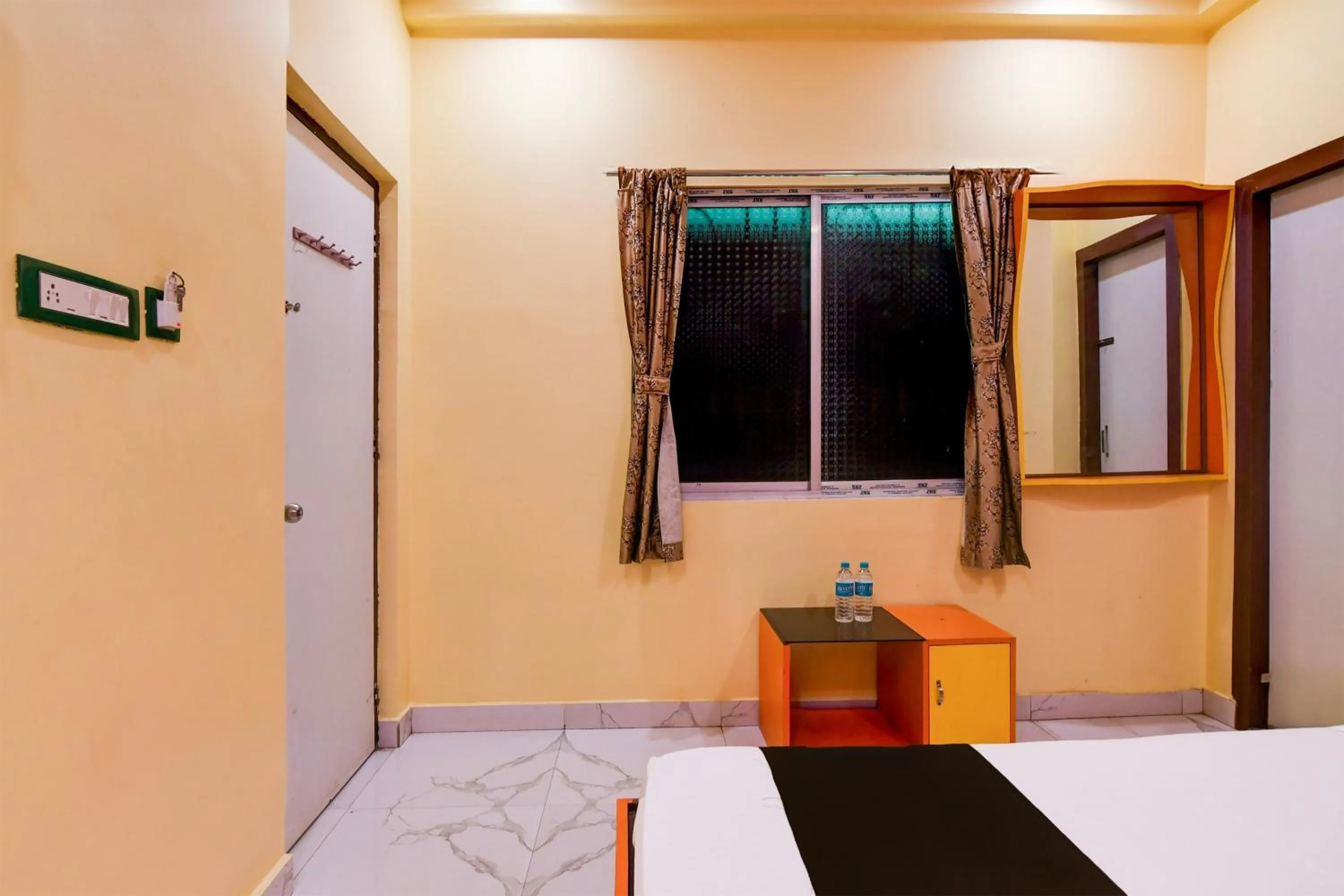 Bedroom in Hotel O Golden Queen