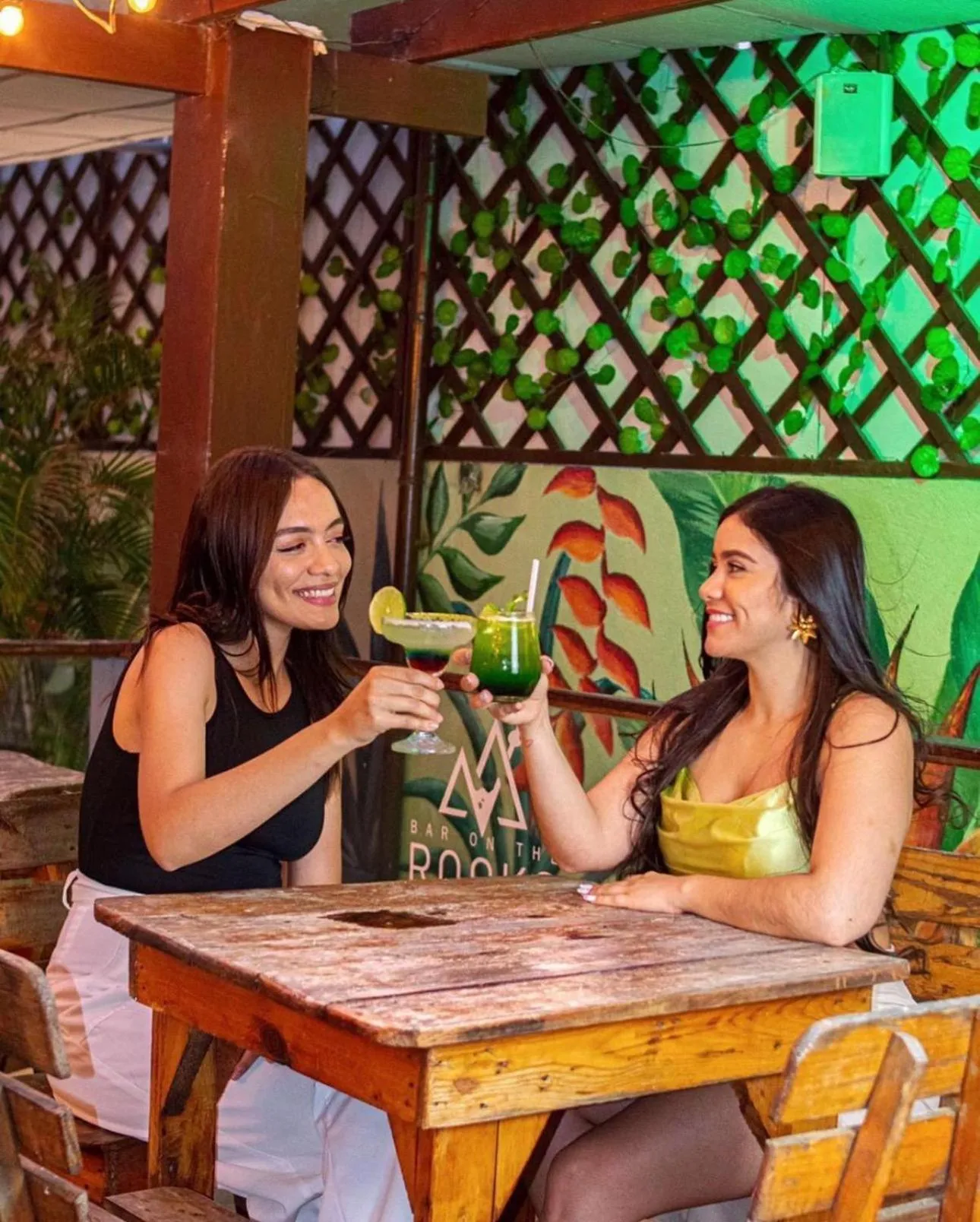 Lounge or bar in Hotel Rodadero Relax