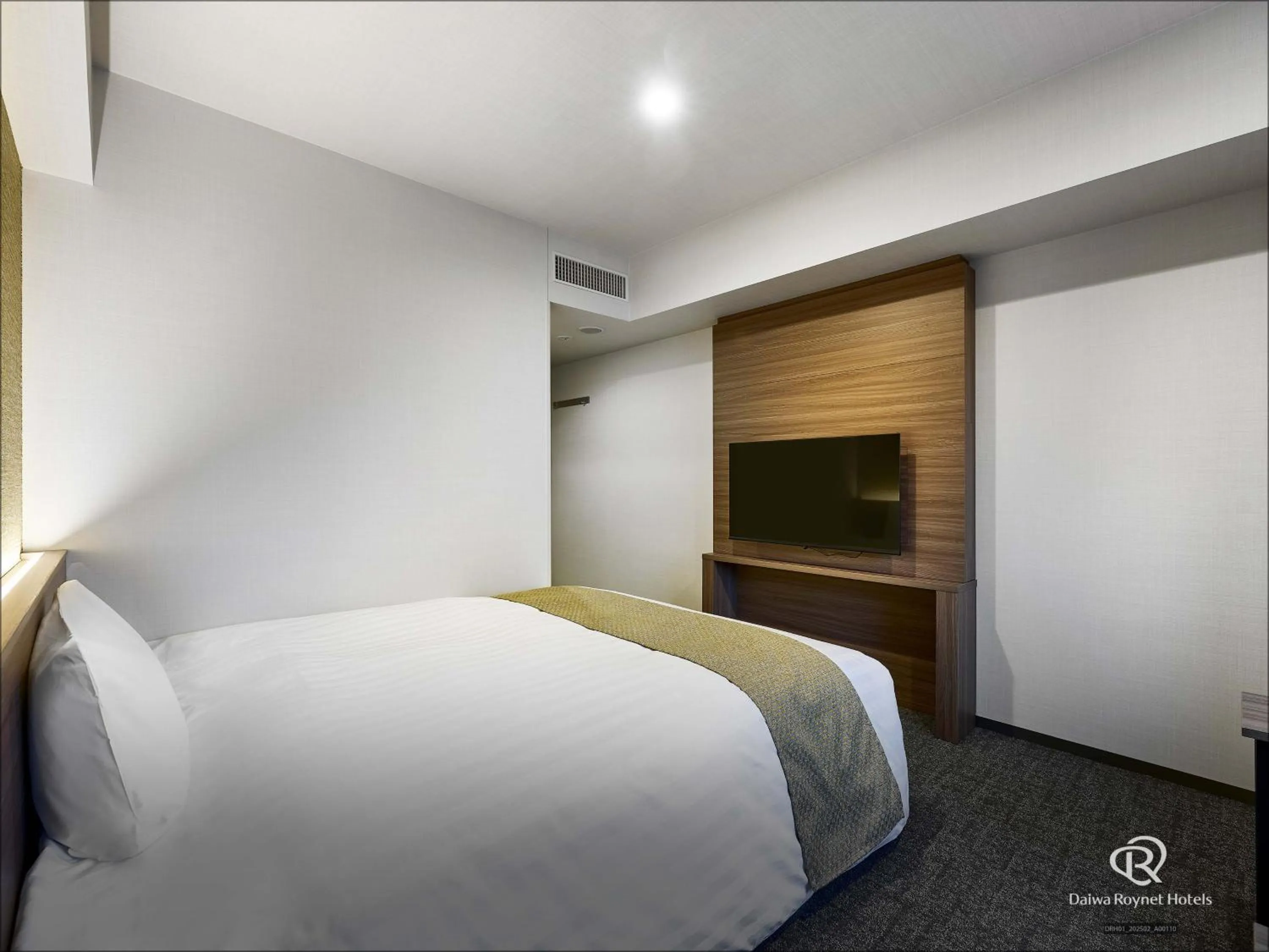 Photo of the whole room, Bed in Daiwa Roynet Hotel Akita Ekimae
