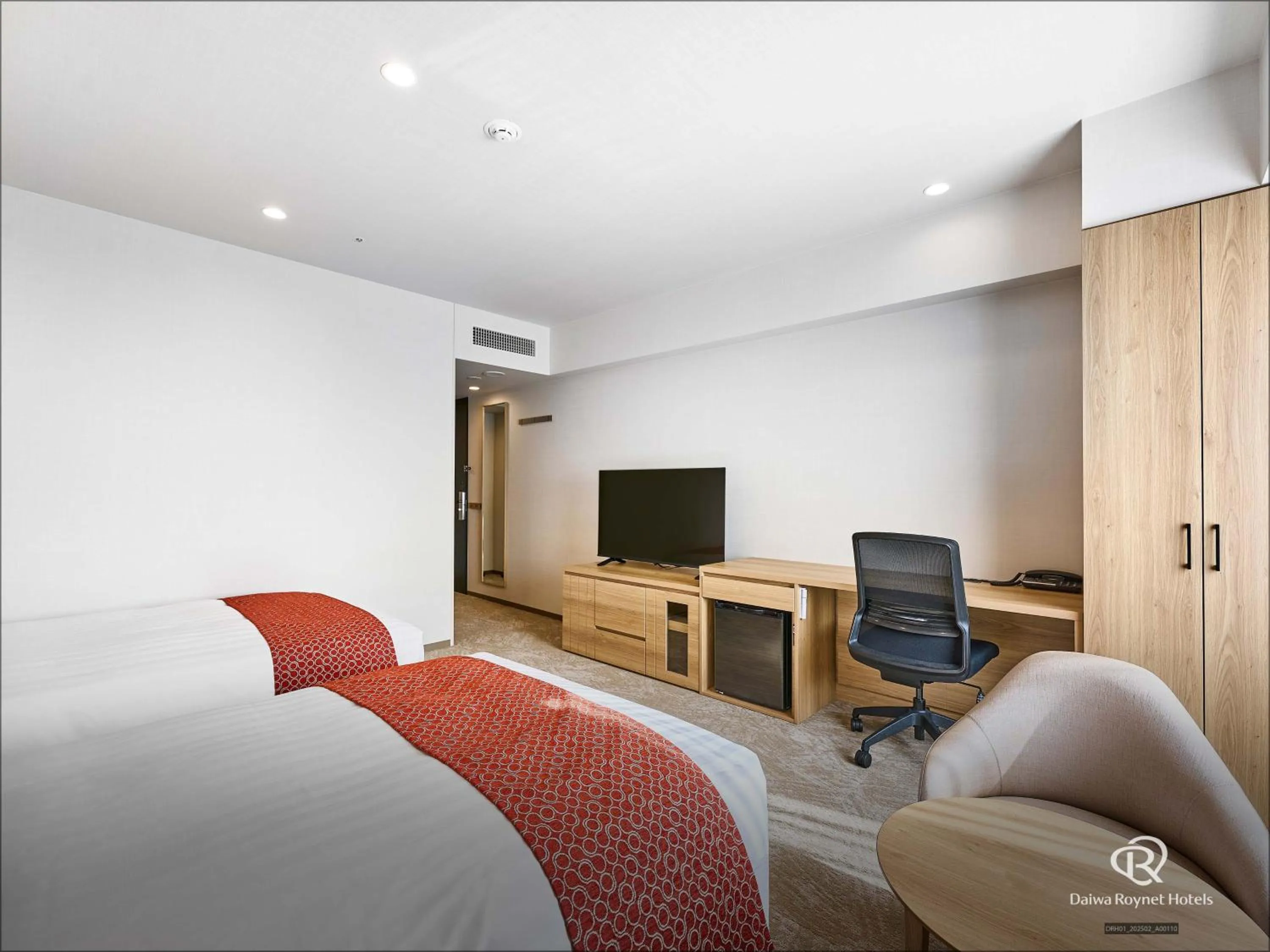 Photo of the whole room, Bed in Daiwa Roynet Hotel Akita Ekimae