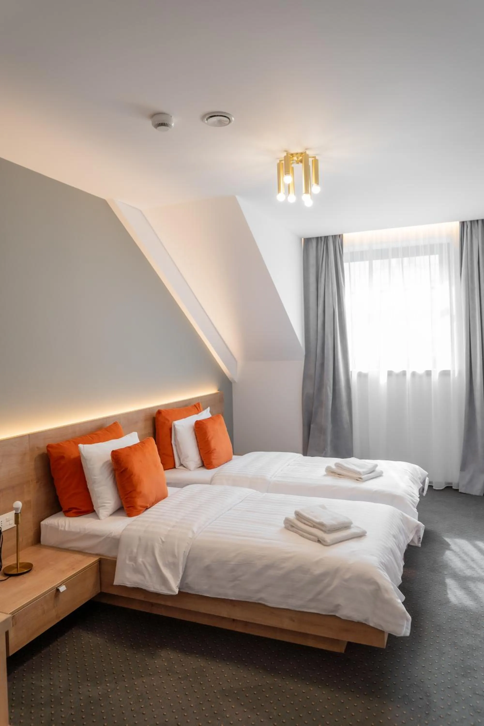 Bed in No Pardon Hotel