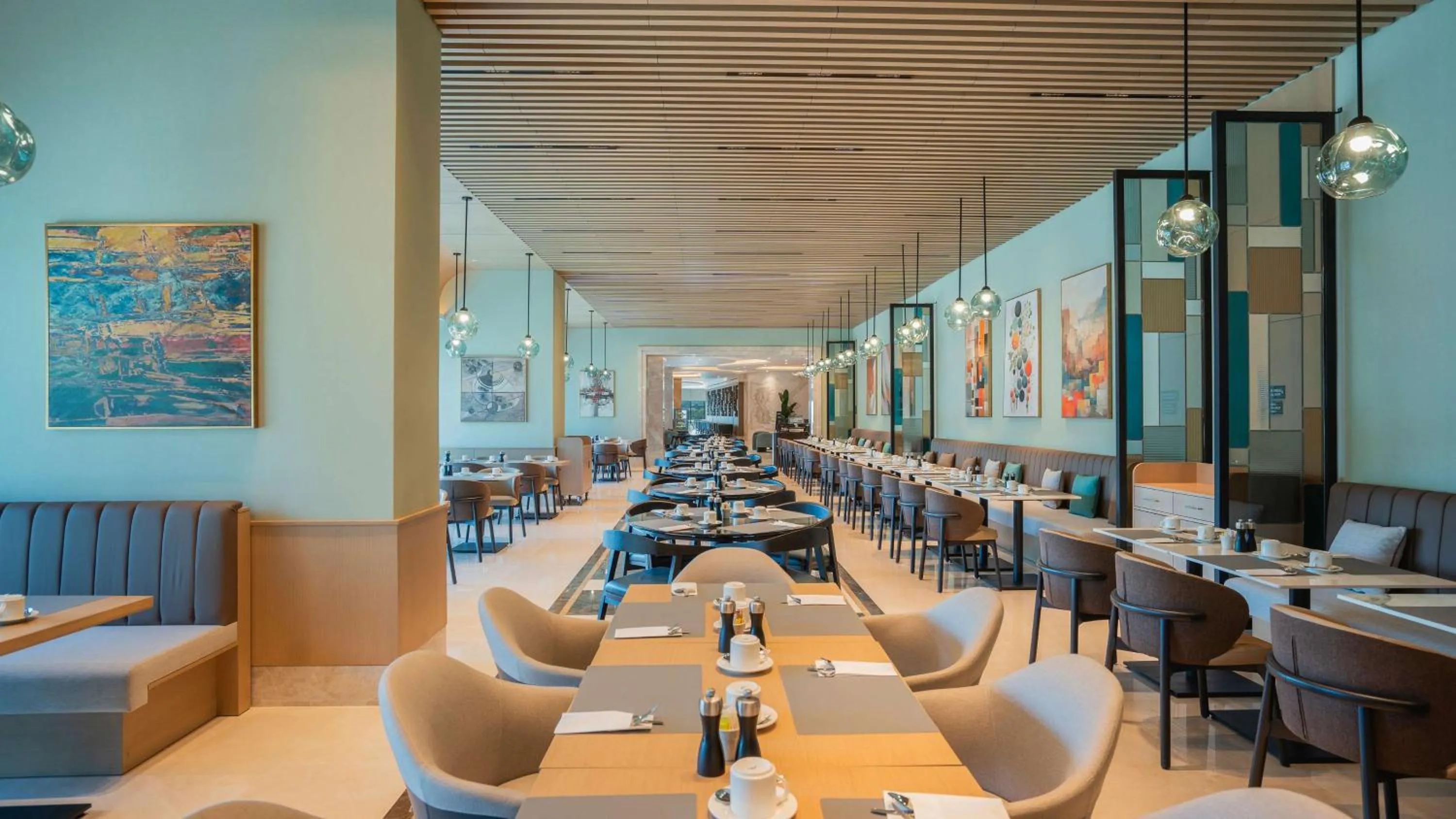 Restaurant/places to eat in Radisson Hotel Istanbul Merter