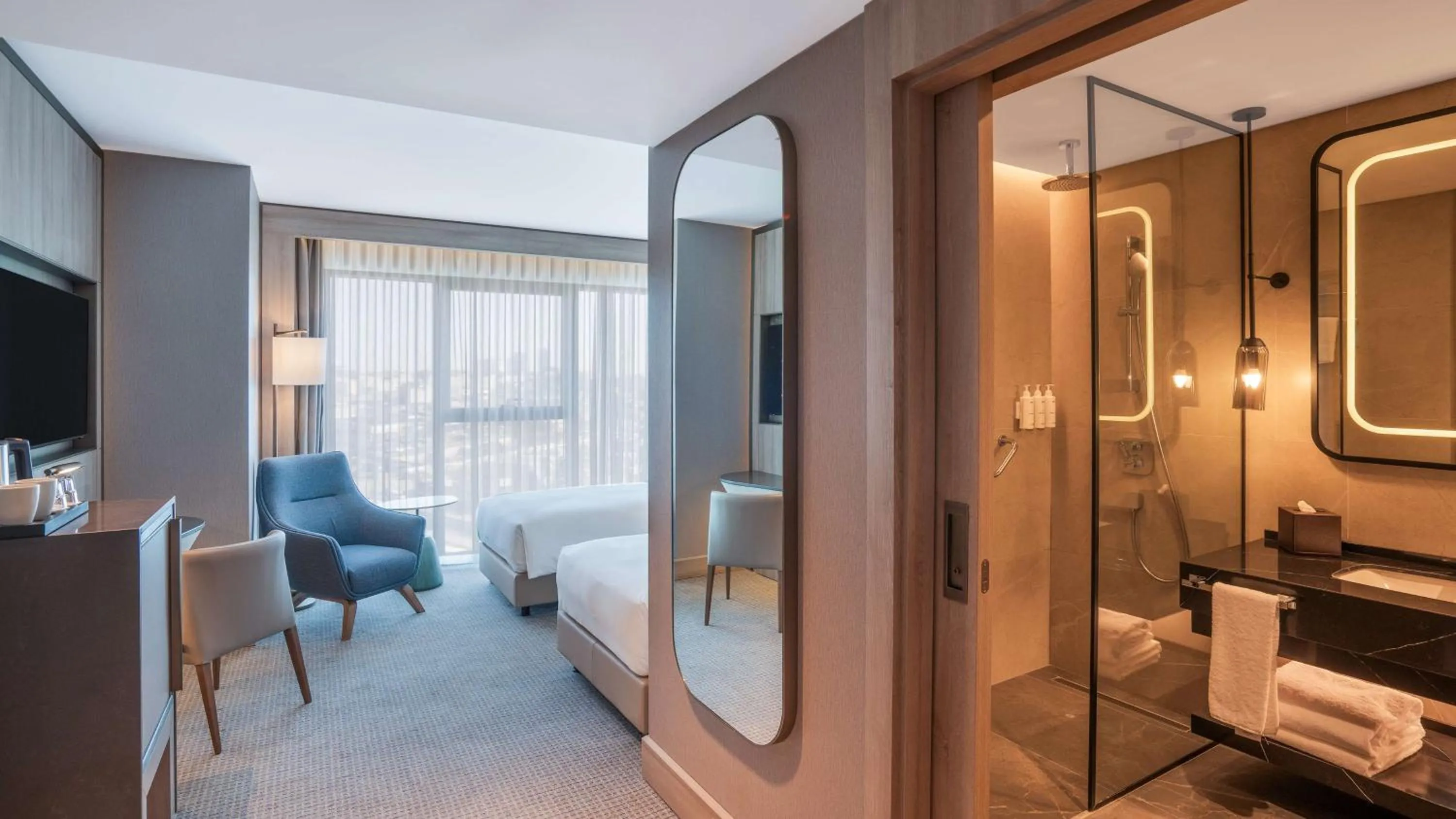 Bedroom, Bed in Radisson Hotel Istanbul Merter