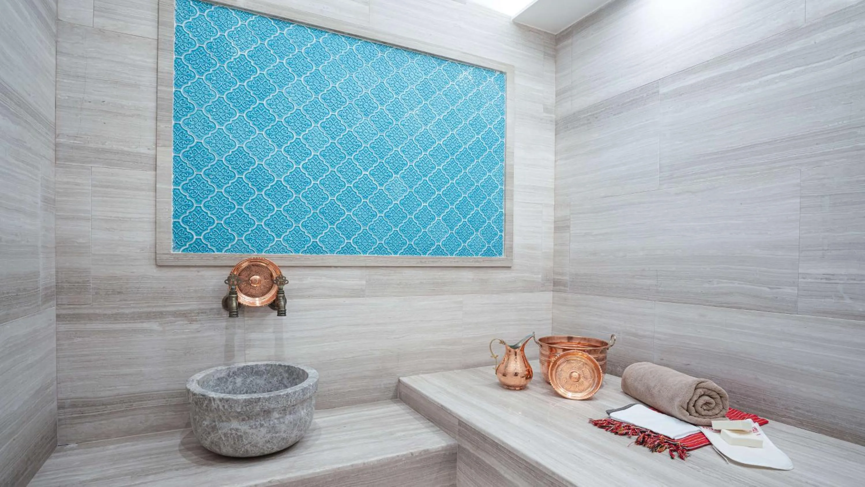 Spa and wellness centre/facilities in Radisson Hotel Istanbul Merter