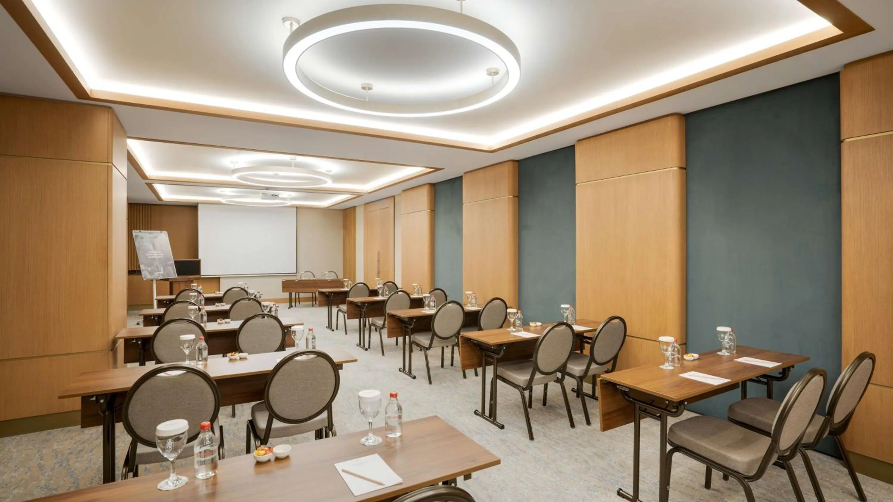 Meeting/conference room in Radisson Hotel Istanbul Merter