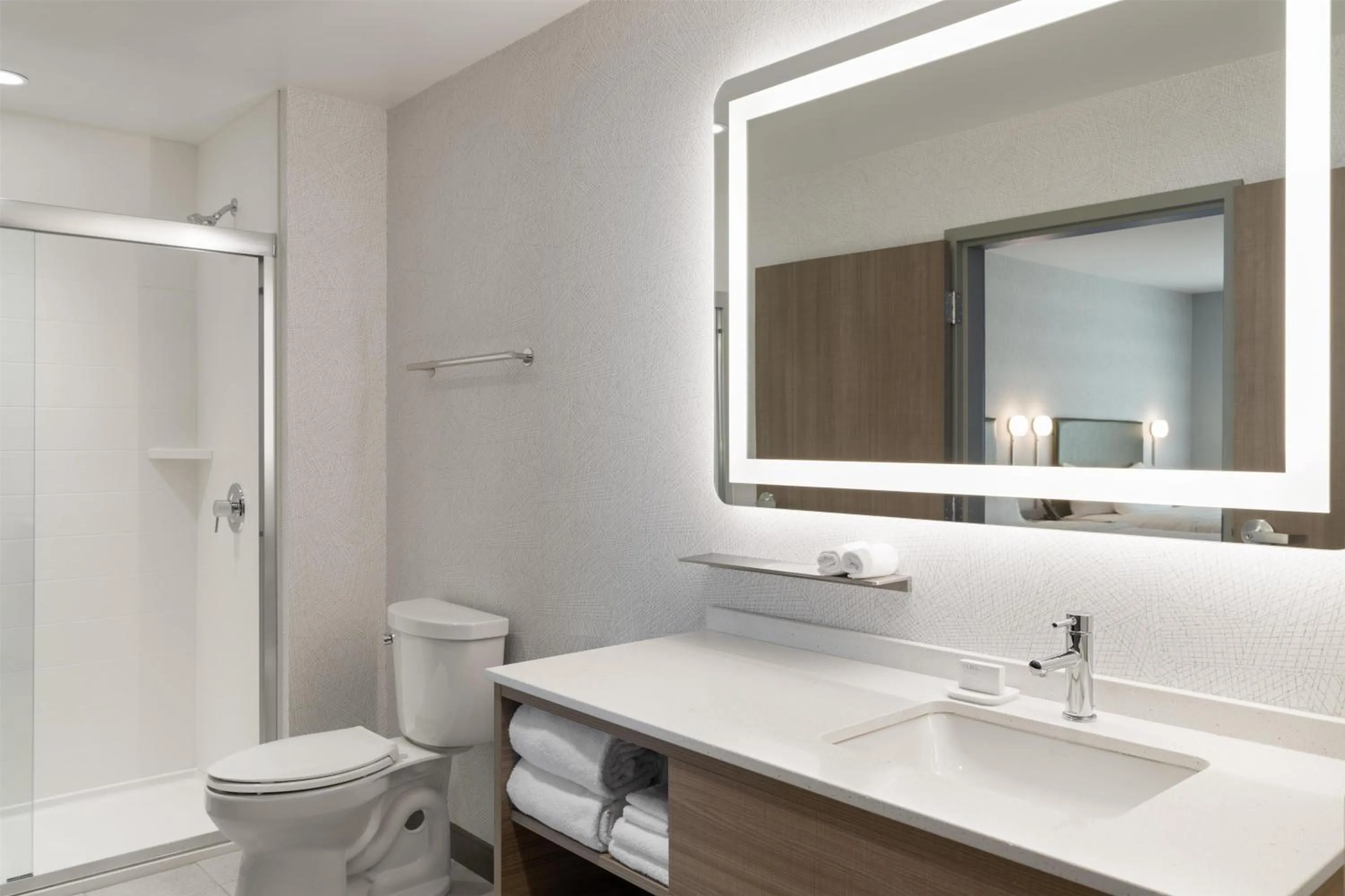 Bathroom in Home2 Suites By Hilton Kearney