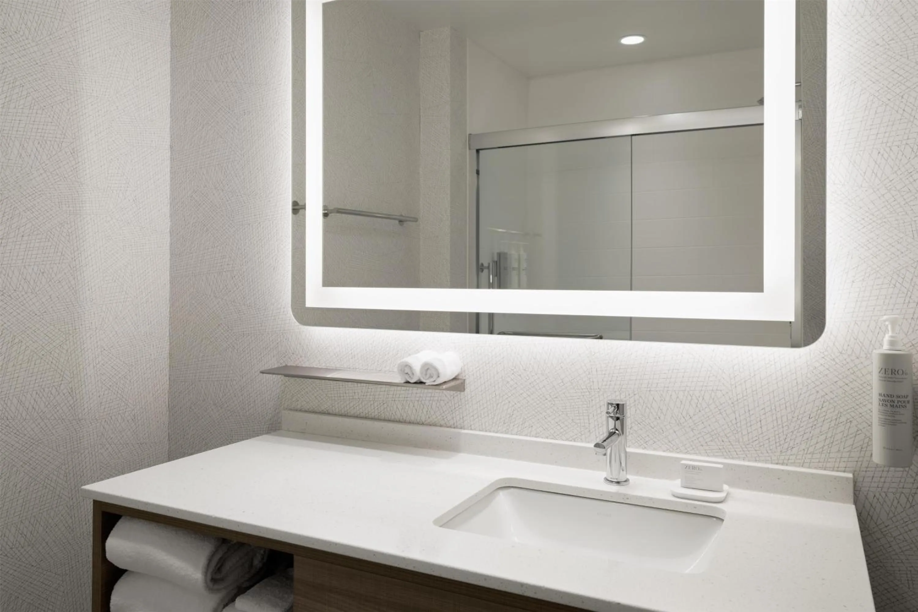 Bathroom in Home2 Suites By Hilton Kearney