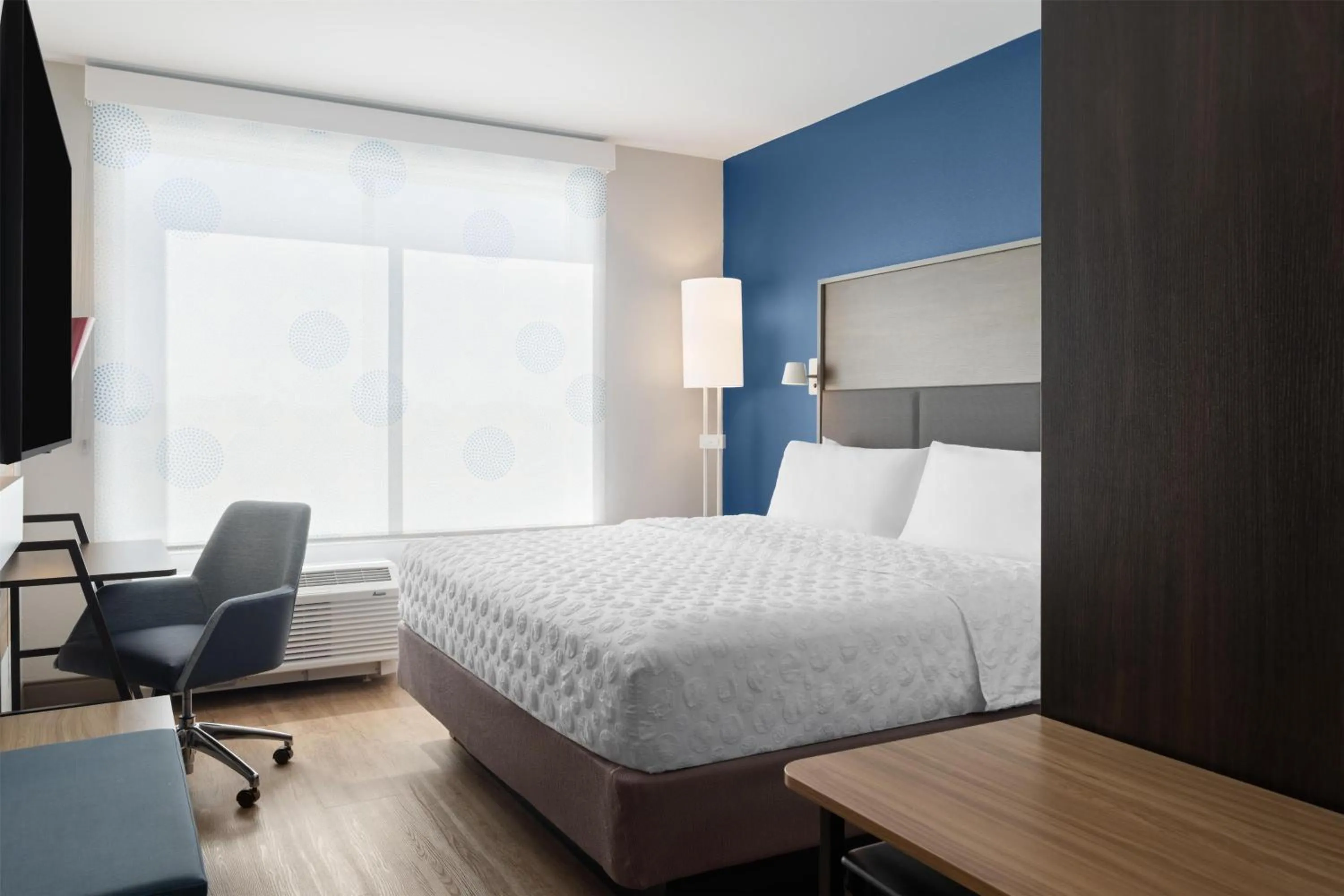 Bed in Tru By Hilton Kearney