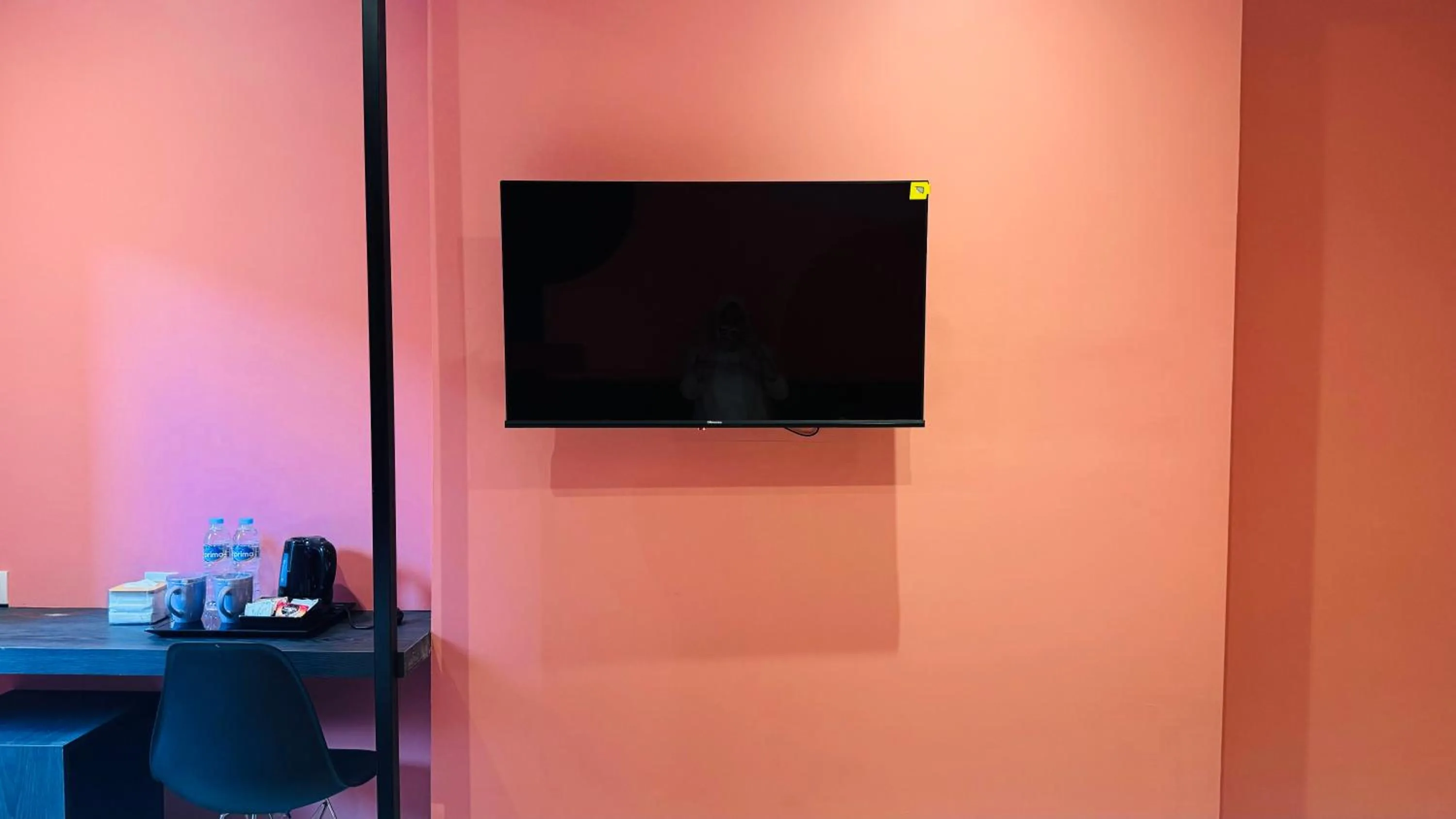 TV and multimedia in Yellow Bee Resort Cililitan